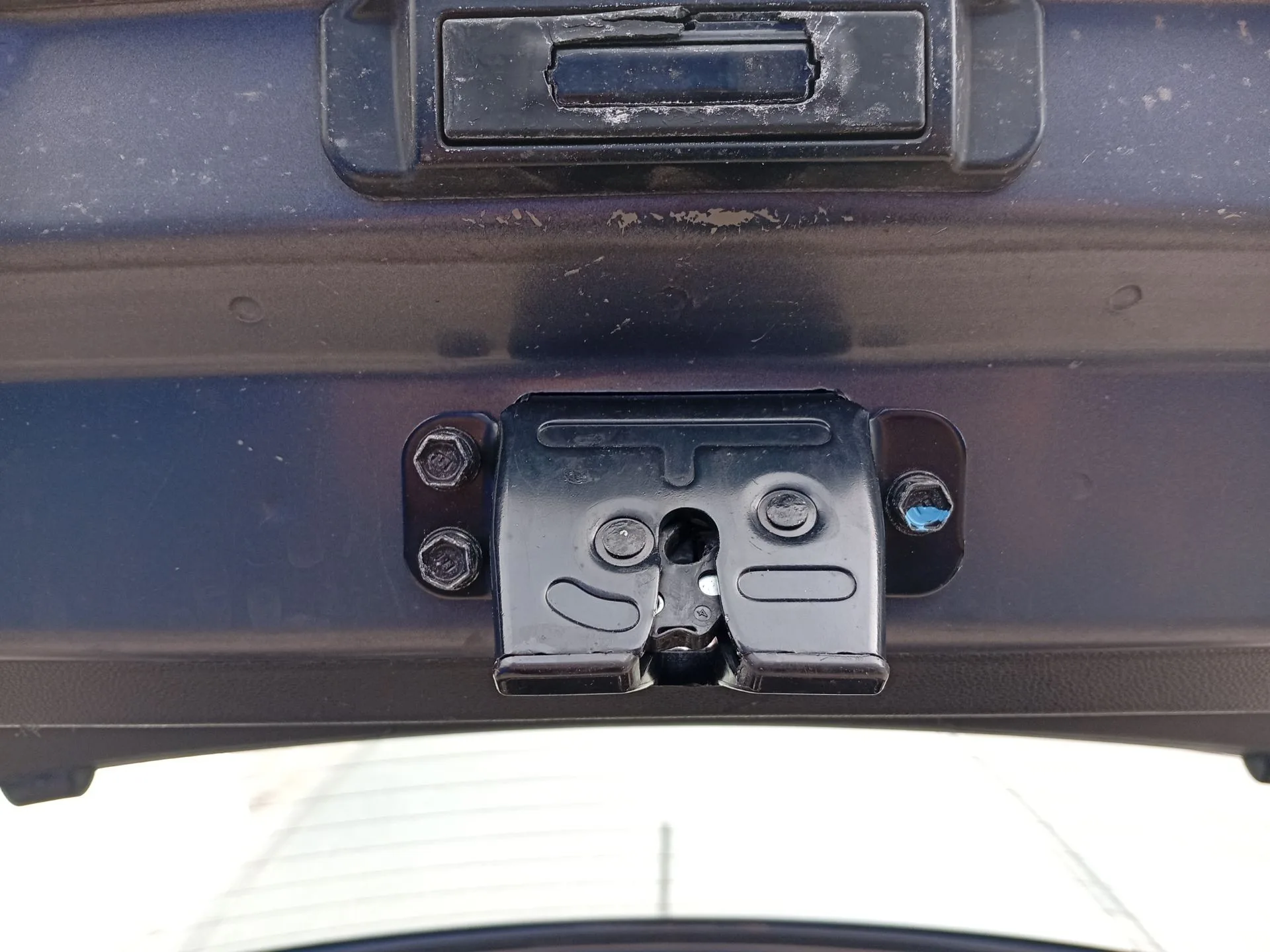 Cerradura Maletero / Porton para Hyundai I20