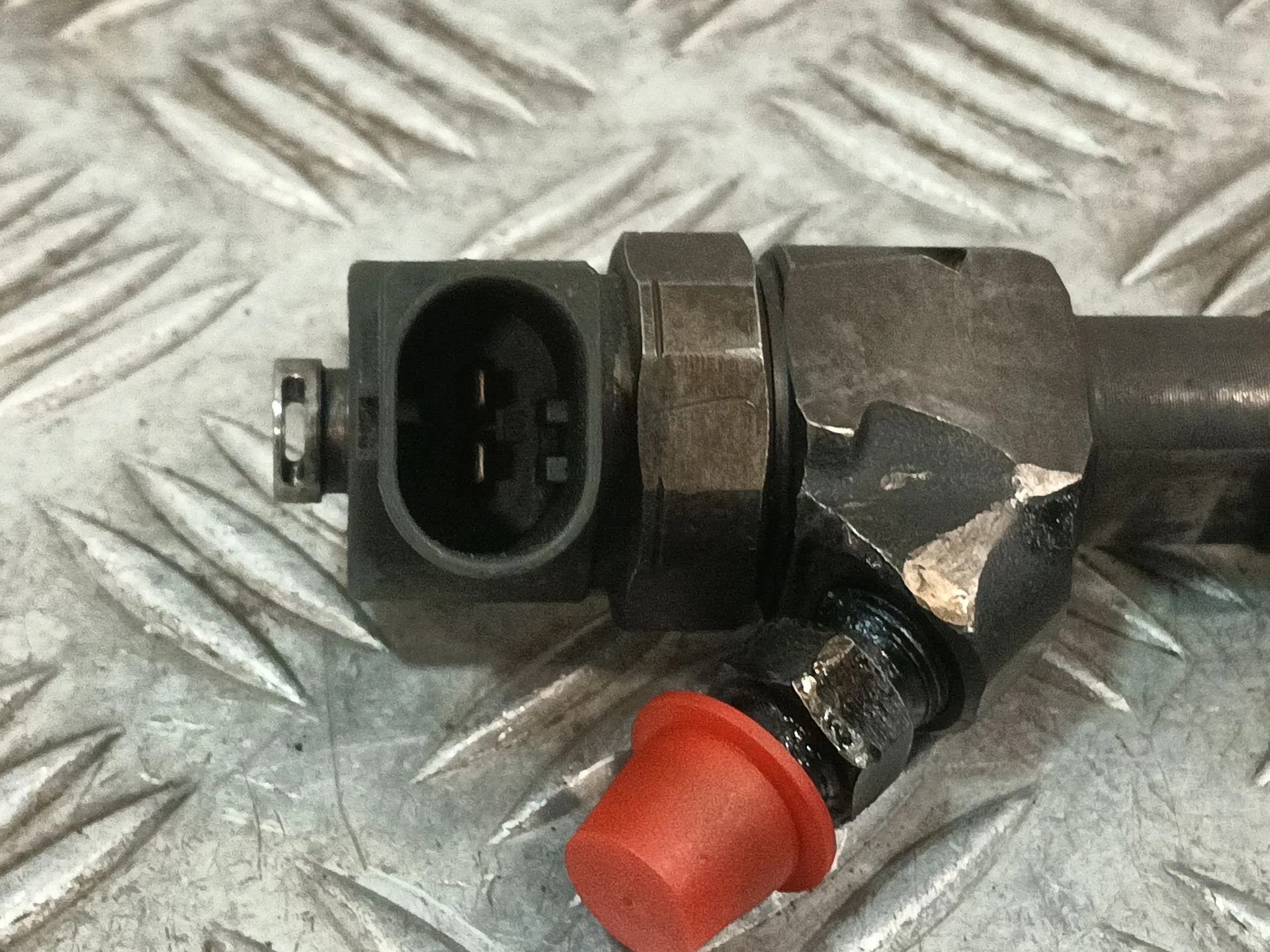 Inyector para Mercedes-Benz Vito (W638) Caja Cerrada