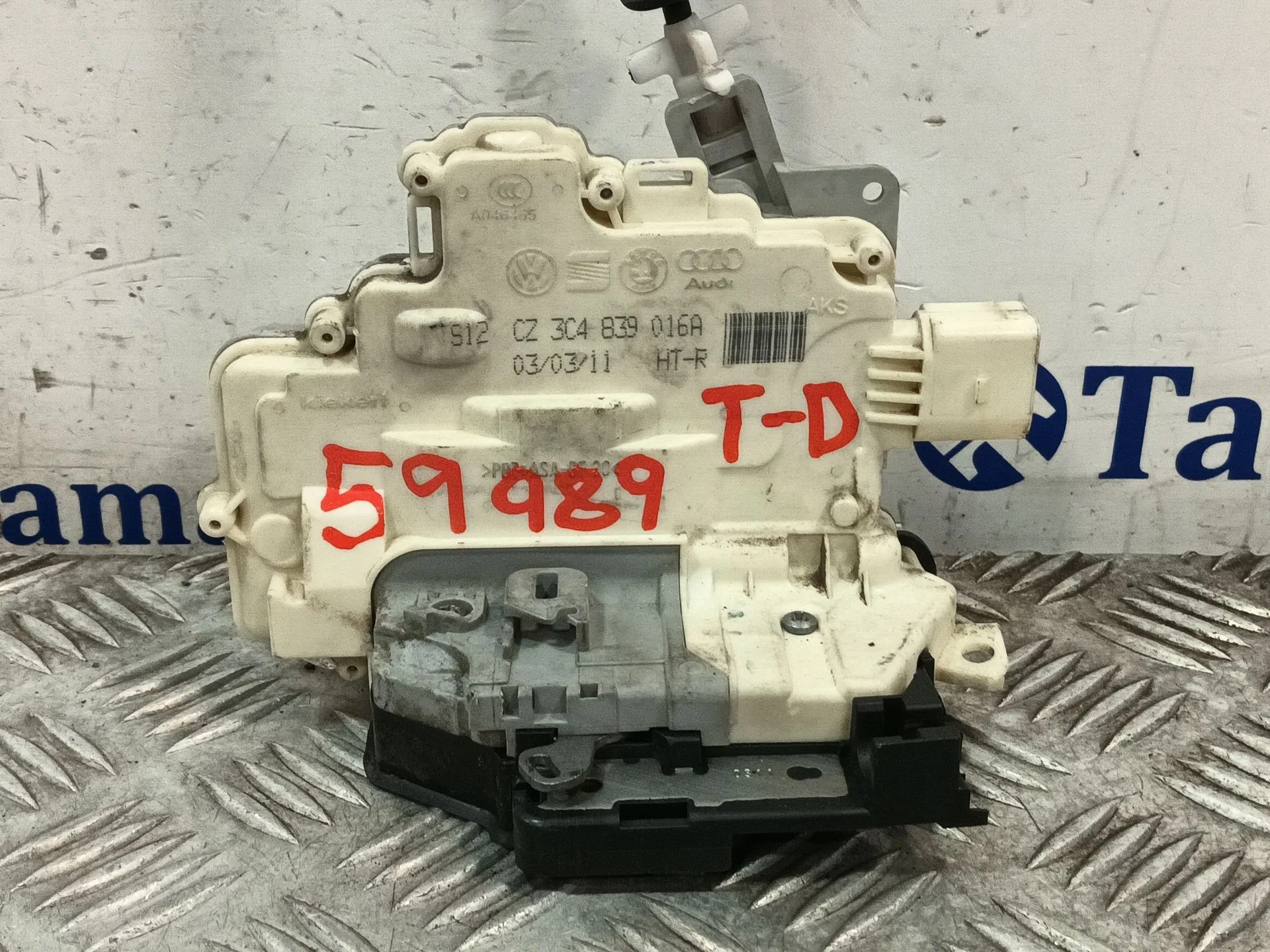 Cerradura Puerta Trasera Derecha para Volkswagen Passat B7 Variant (365)