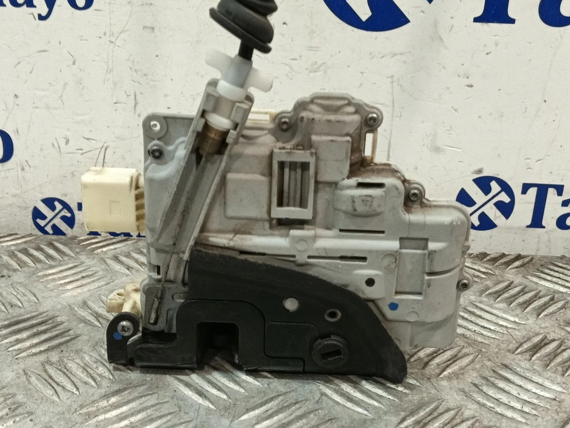 Cerradura Puerta Trasera Derecha para Volkswagen Passat B7 Variant (365)