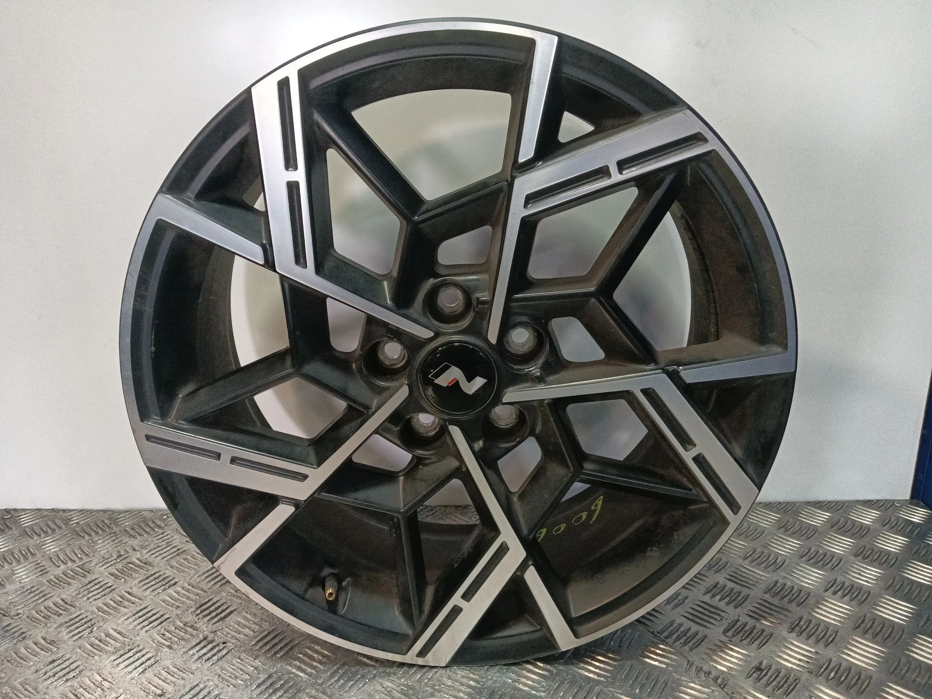 Llanta para Hyundai Tucson (Nx4E, Nx4A)