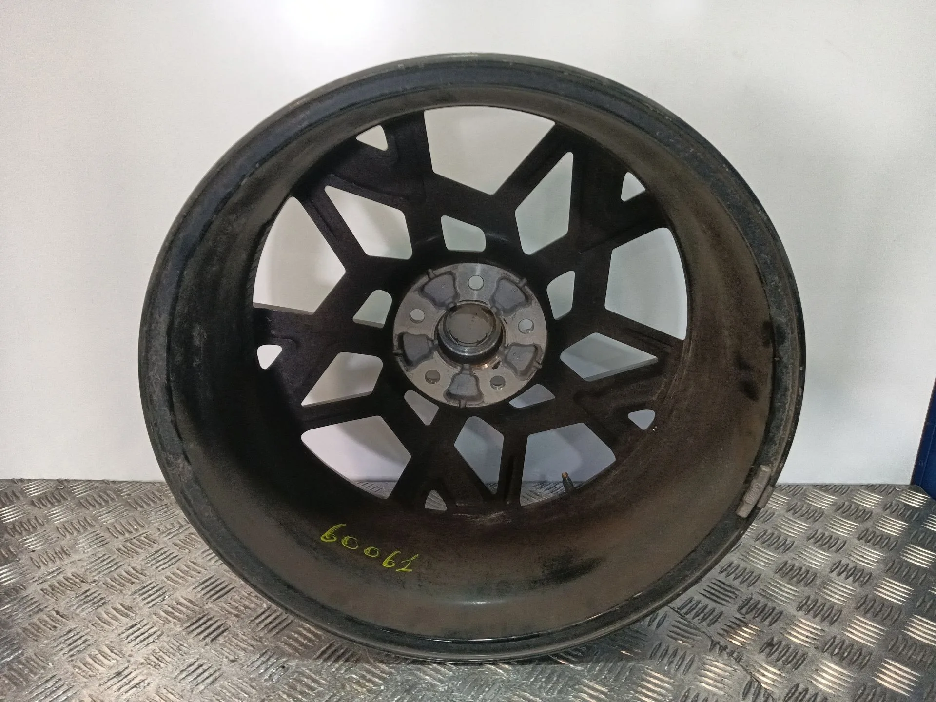 Llanta para Hyundai Tucson (Nx4E, Nx4A)