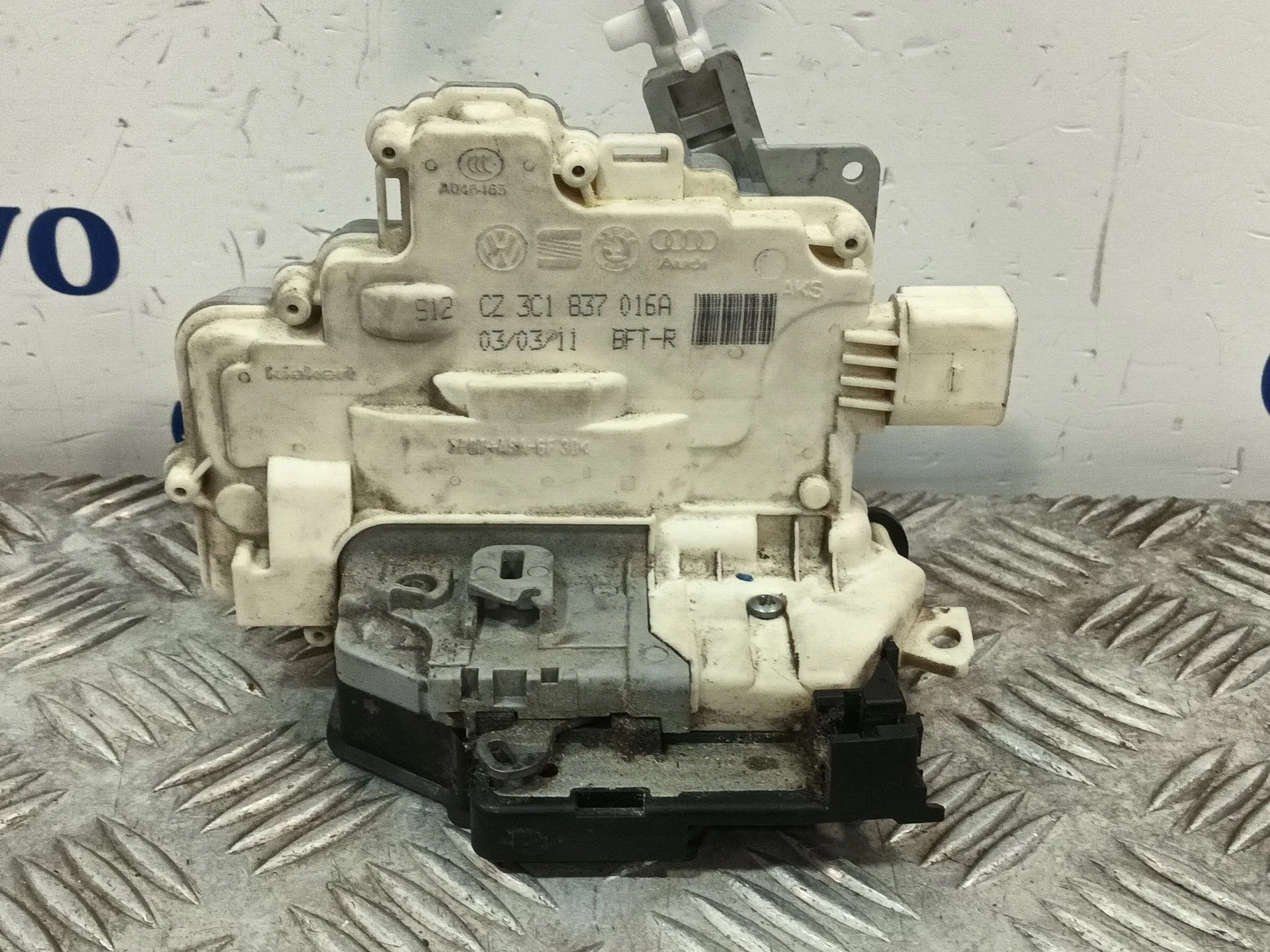 Cerradura Puerta Delantera Derecha para Volkswagen Passat B7 Variant (365)