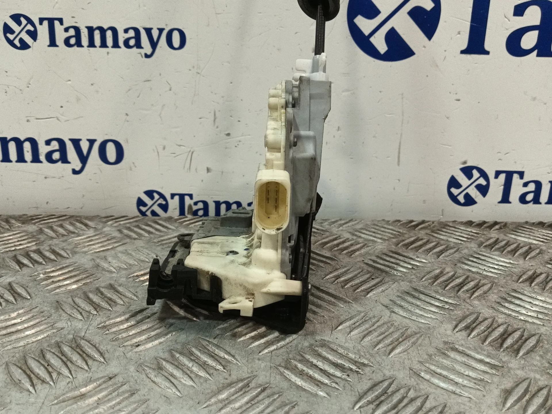 Cerradura Puerta Delantera Derecha para Volkswagen Passat B7 Variant (365)