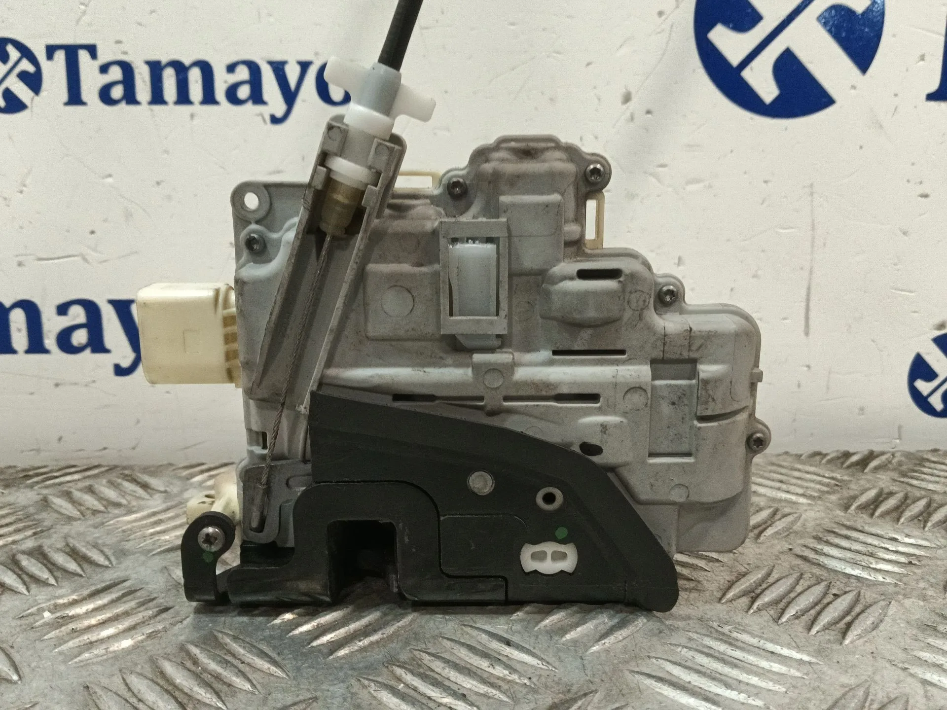 Cerradura Puerta Delantera Derecha para Volkswagen Passat B7 Variant (365)