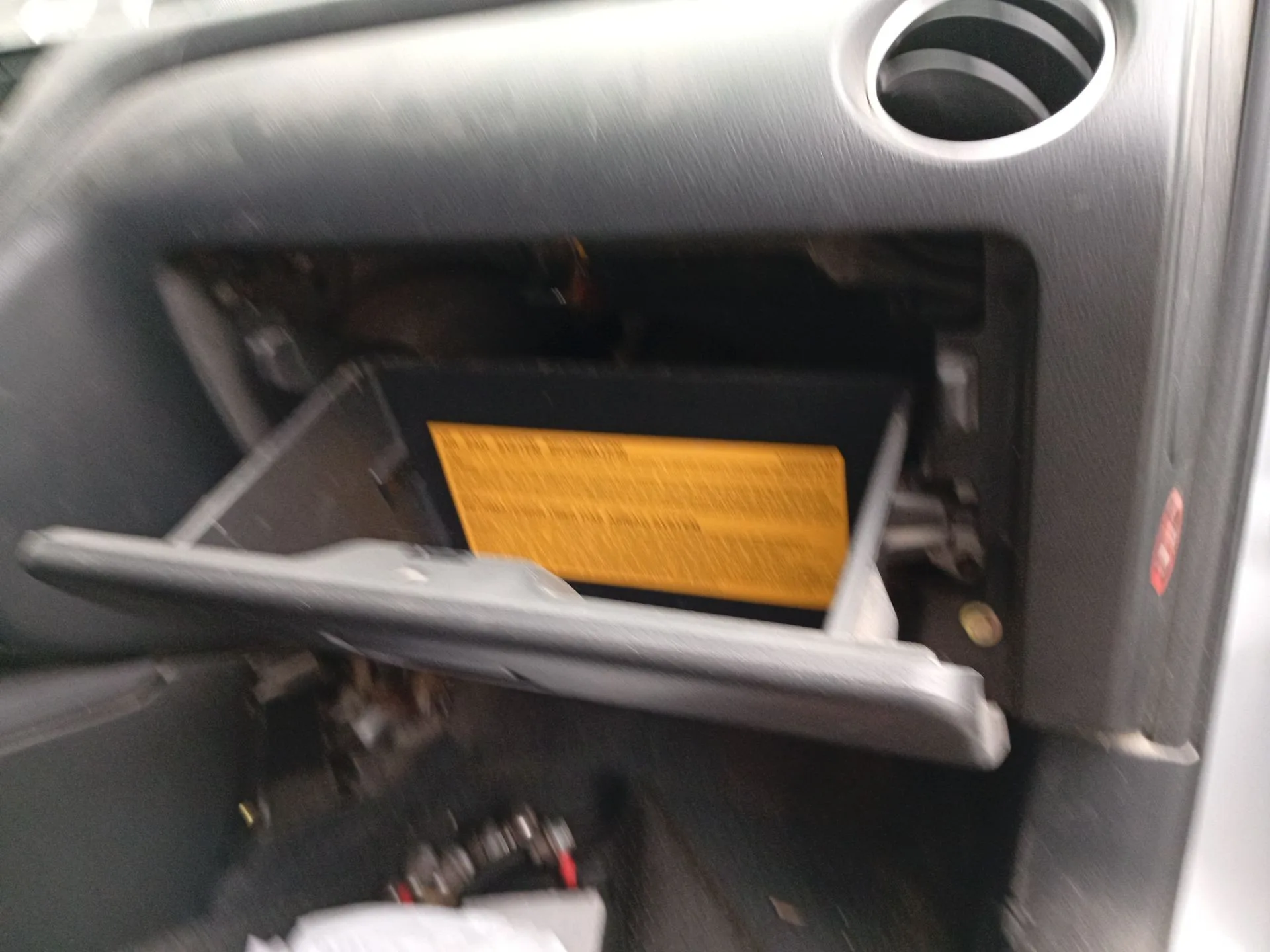 Guantera para Mitsubishi Outlander (Cu0W)
