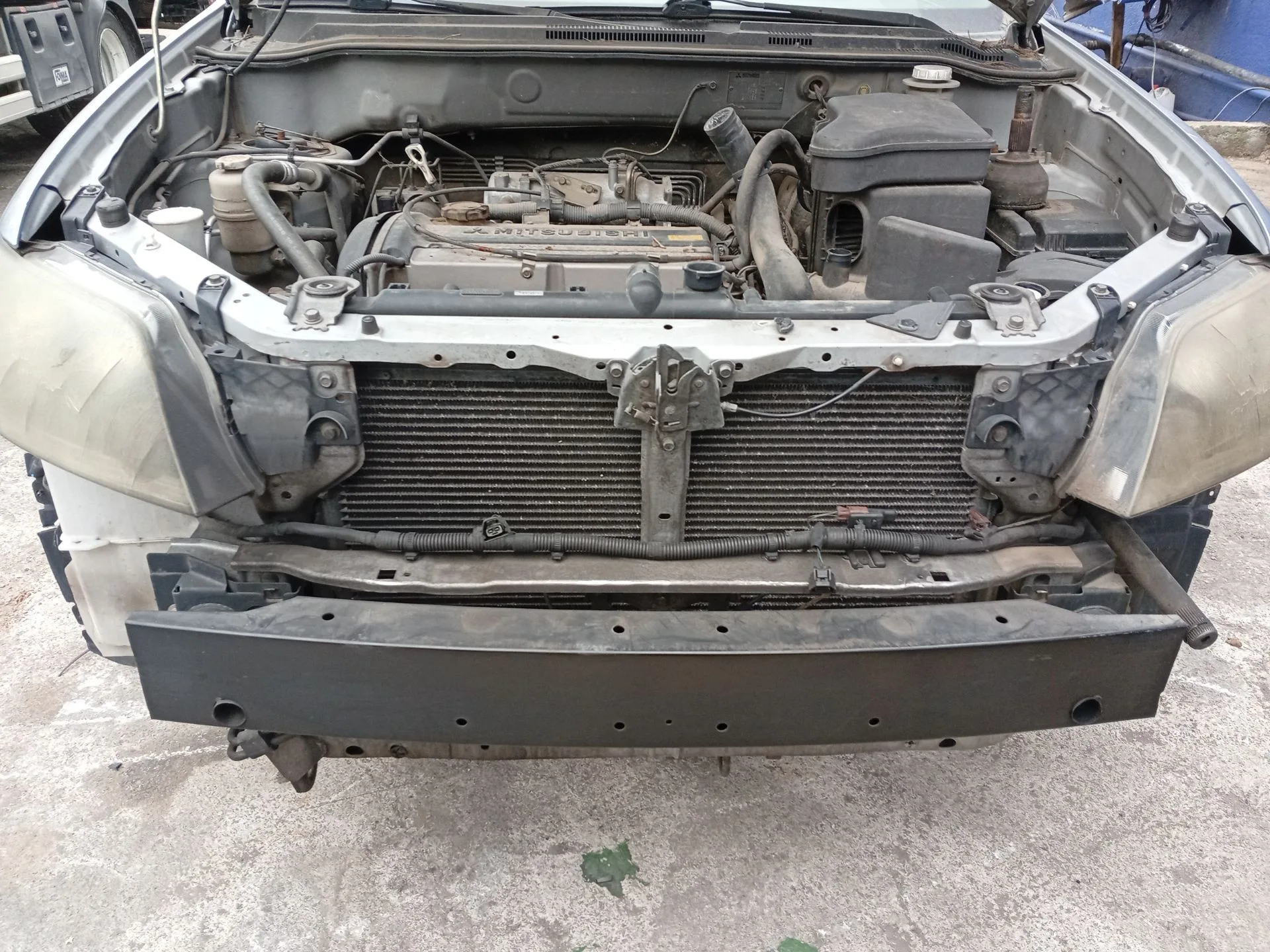 Radiador Agua para Mitsubishi Outlander (Cu0W)