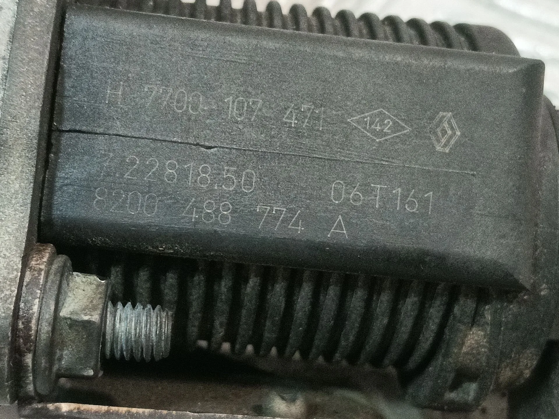 Valvula Egr para Renault Kangoo (F/Kc0)