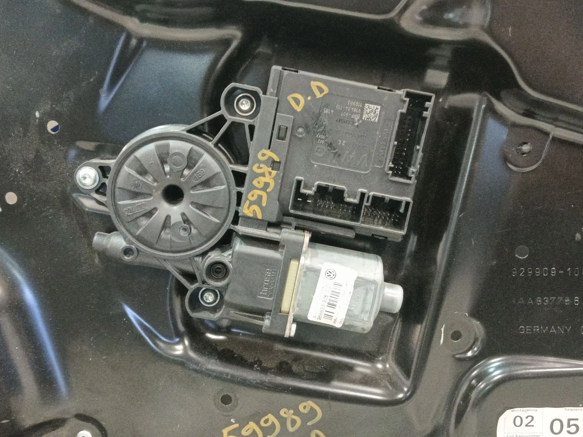 Elevalunas Delantero Derecho para Volkswagen Passat B7 Variant (365)