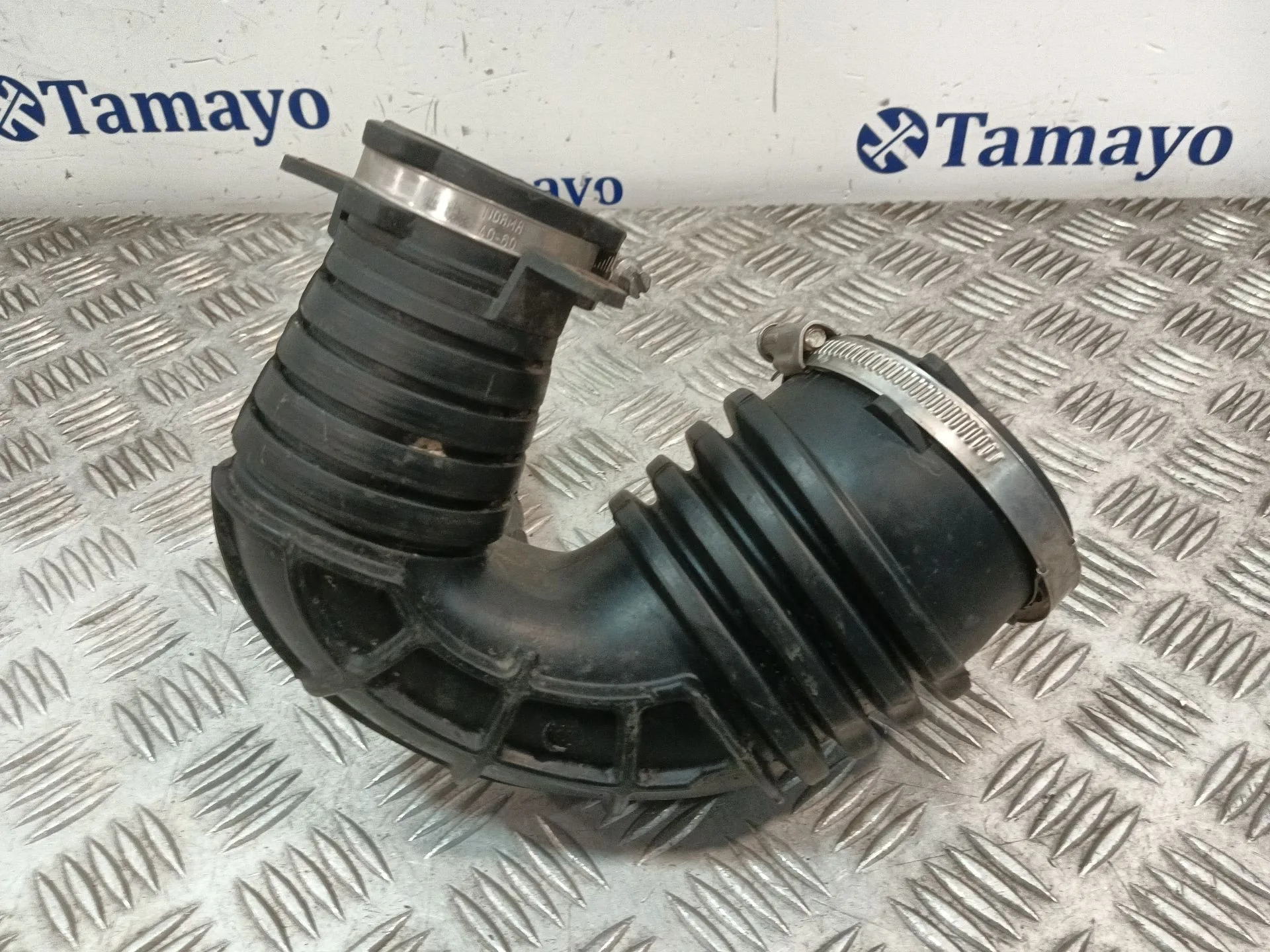 Tubo para Audi A6 Berlina (4F2)