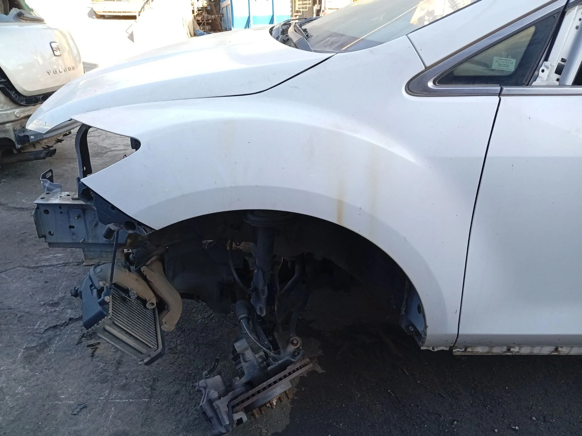 Aleta Delantera Izquierda para Mazda Cx-7 (Er)
