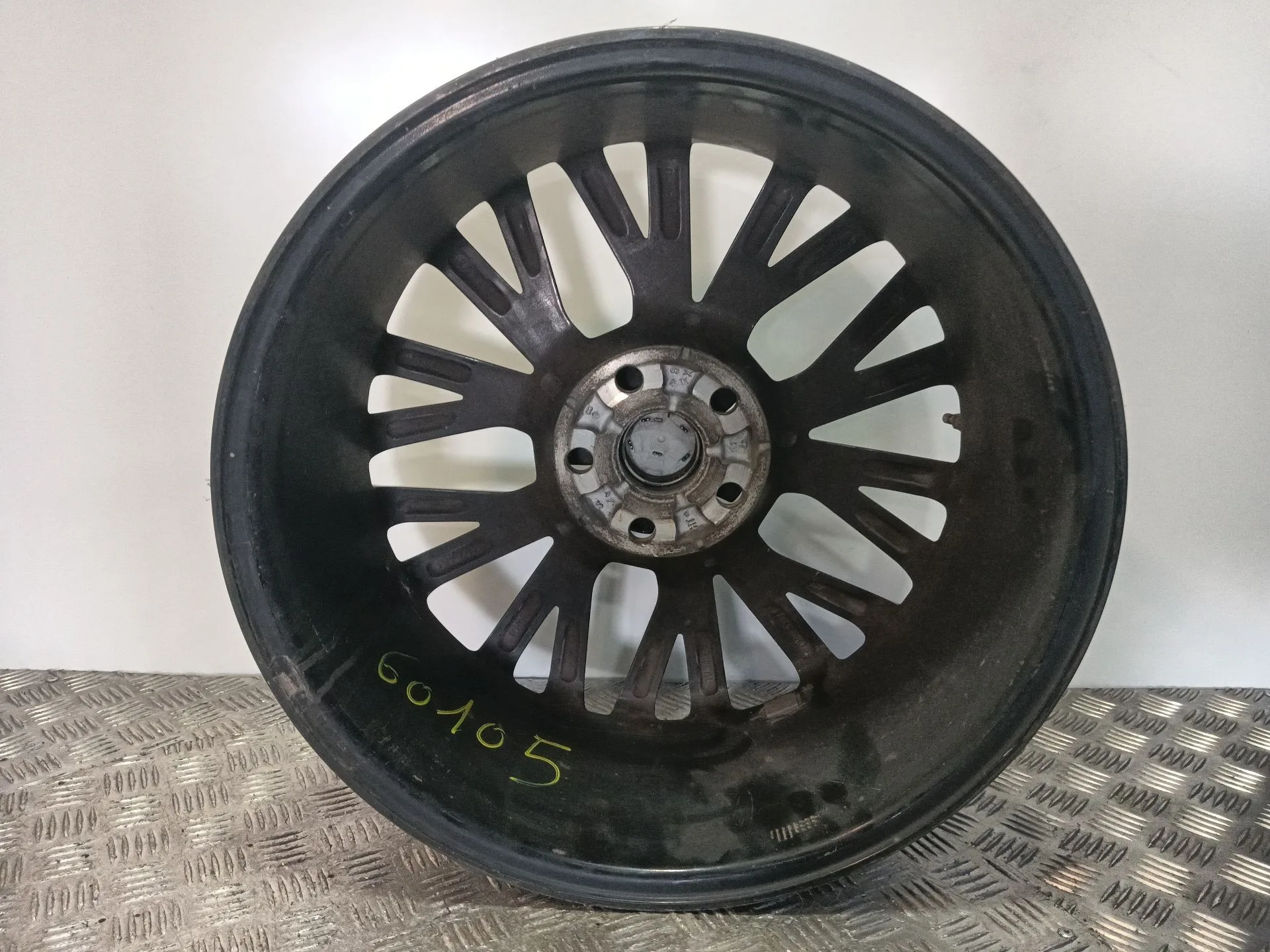 Llanta para Toyota C-Hr (_X1_)