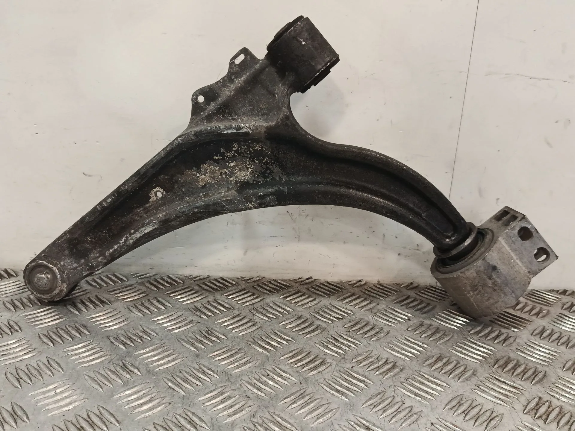 Brazo Suspension Inferior Delantero Derecho para Opel Astra J (P10)