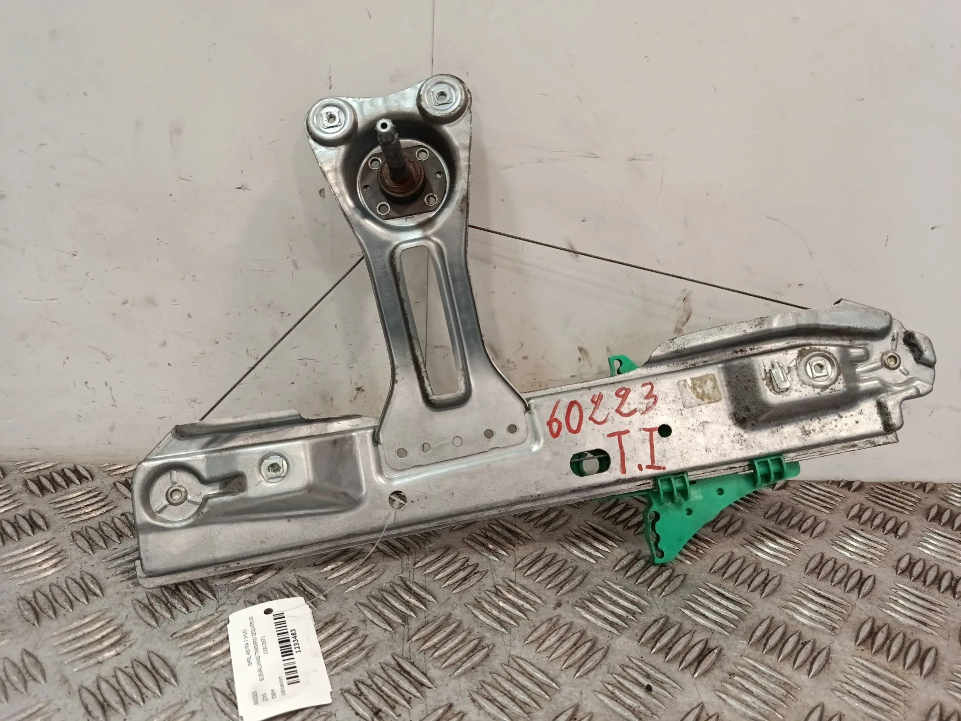 Elevalunas Trasero Izquierdo para Opel Astra J (P10)