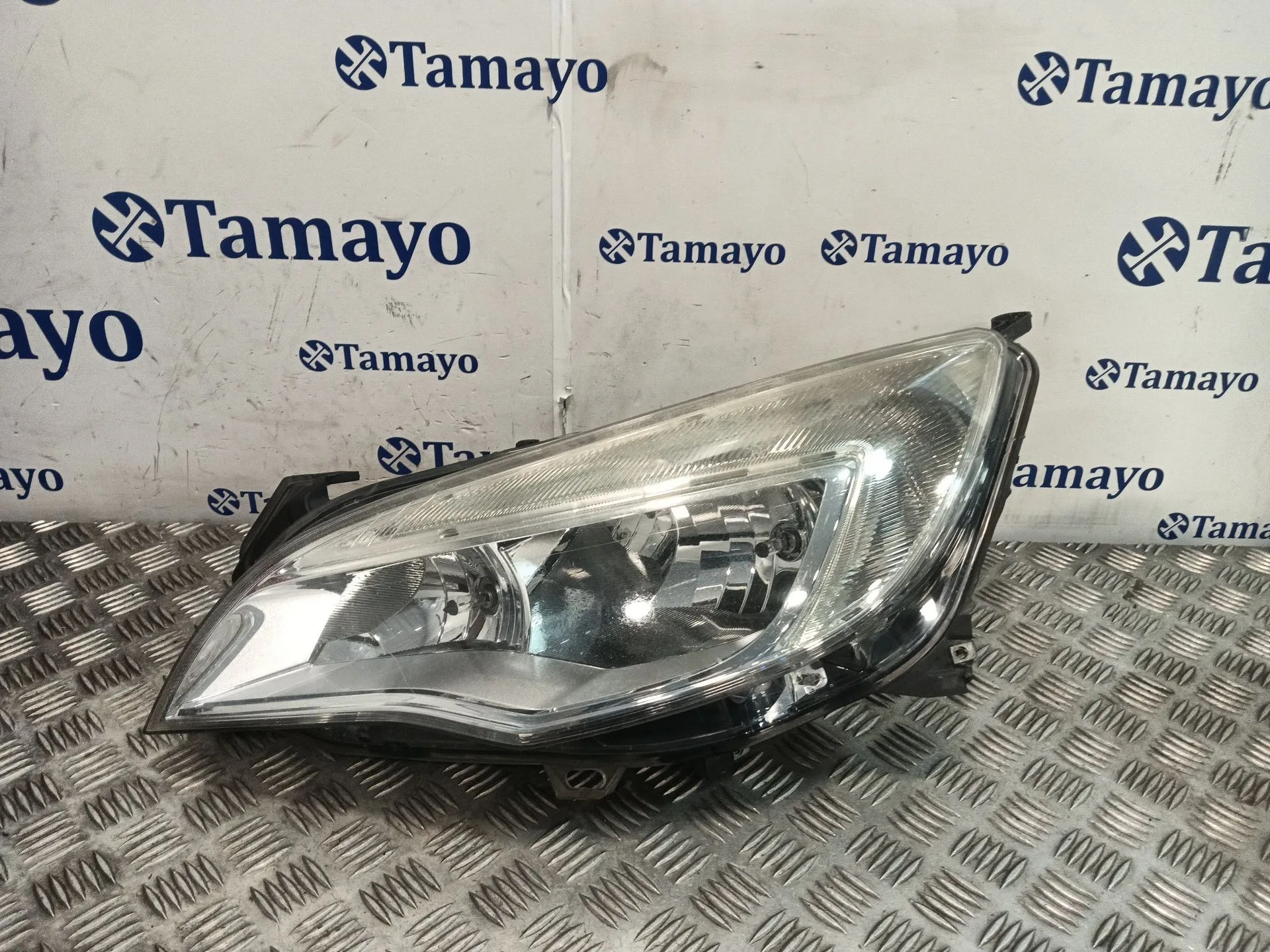 Faro Izquierdo para Opel Astra J (P10)