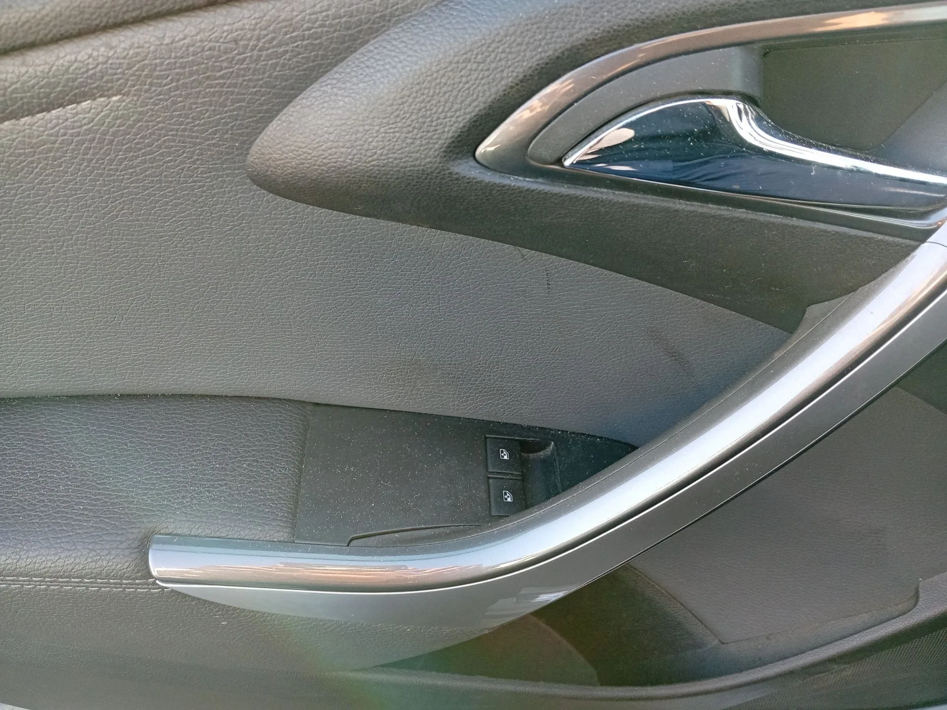 Mando Elevalunas Delantero Izquierdo para Opel Astra J (P10)