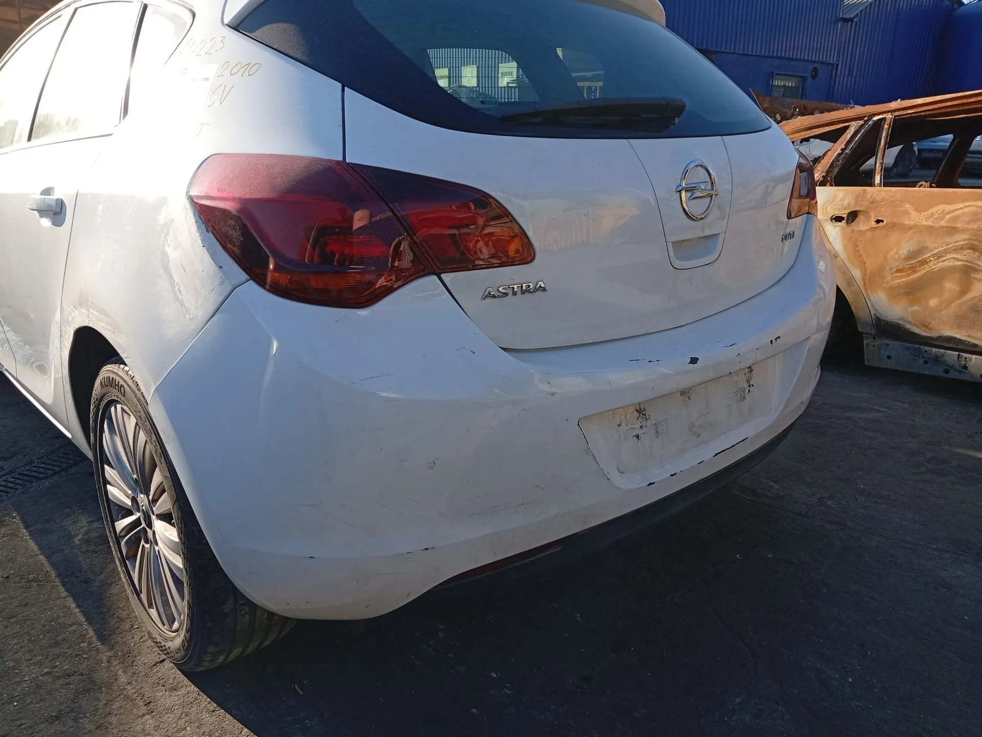 Paragolpes Trasero para Opel Astra J (P10)
