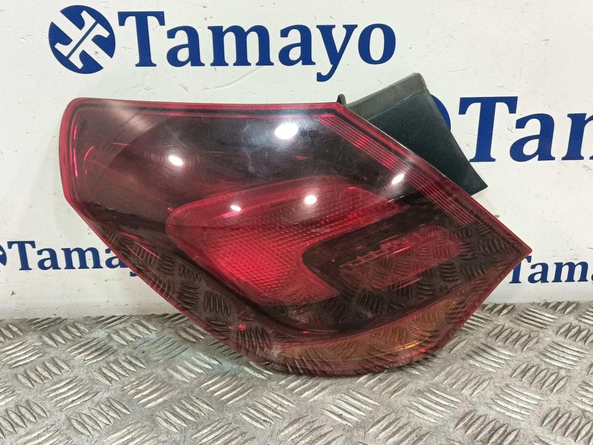 Piloto Trasero Izquierdo para Opel Astra J (P10)