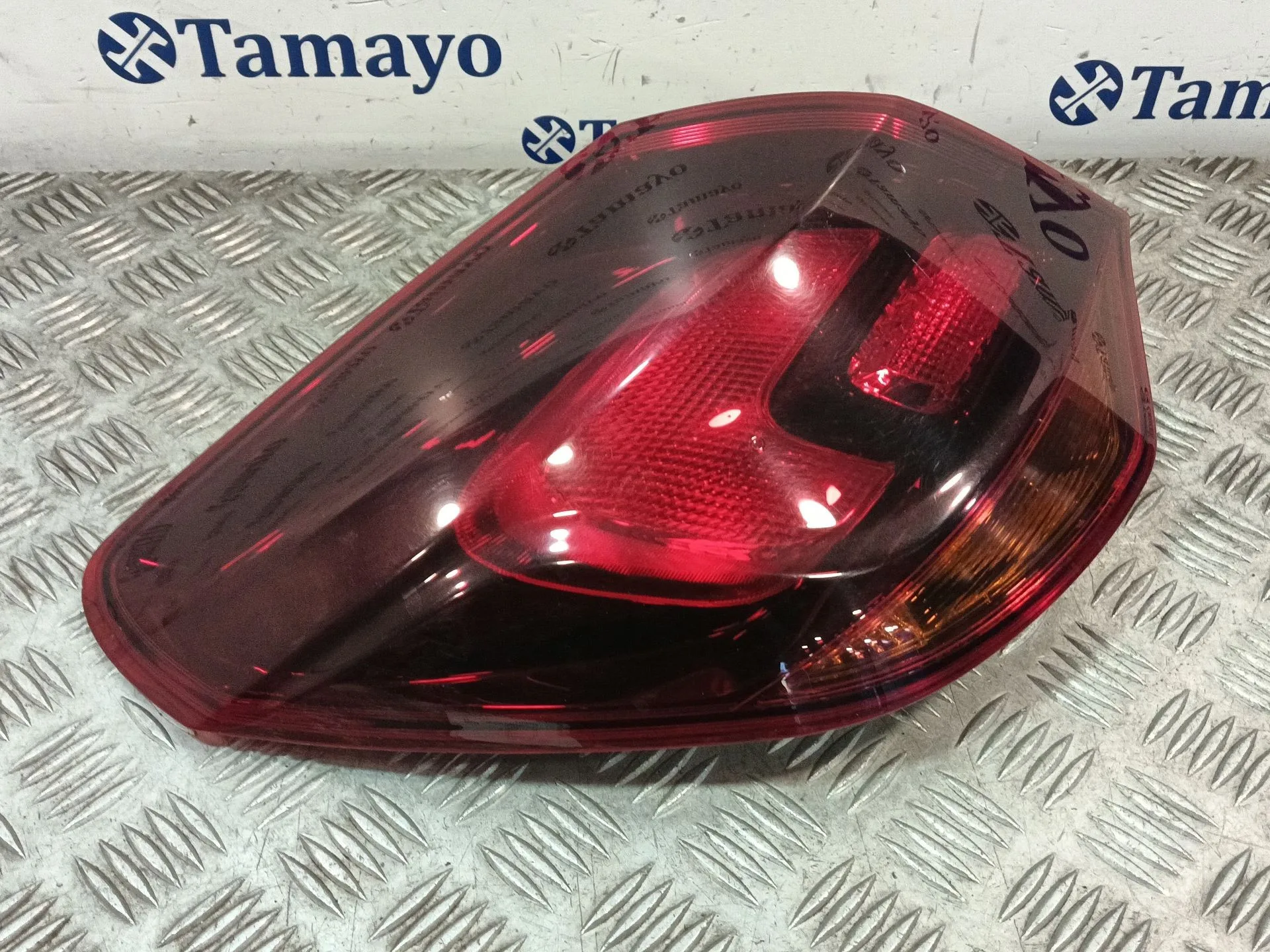 Piloto Trasero Izquierdo para Opel Astra J (P10)