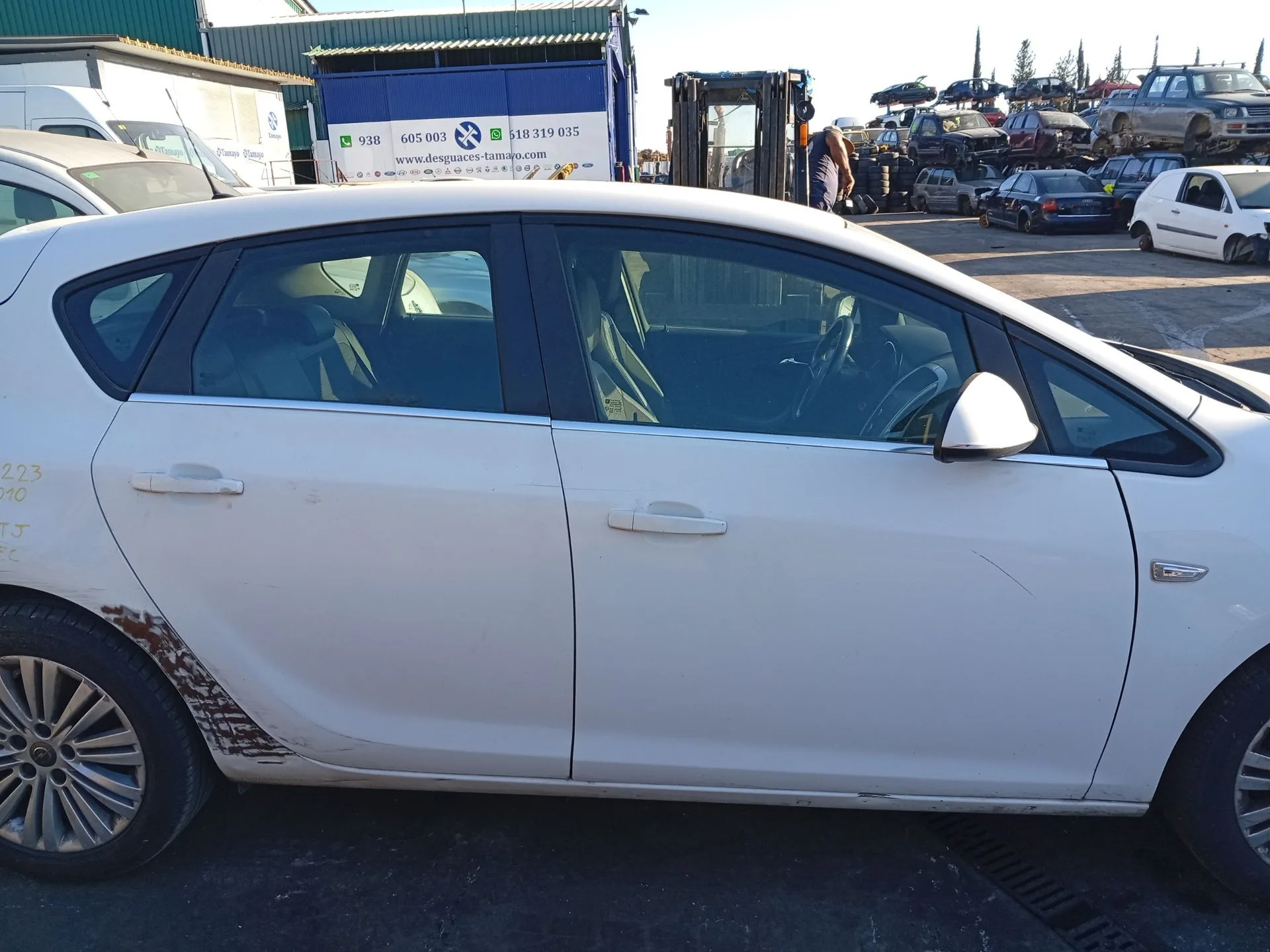 Puerta Delantera Derecha para Opel Astra J (P10)