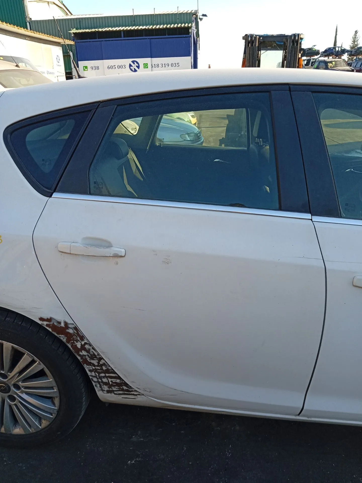 Puerta Trasera Derecha para Opel Astra J (P10)