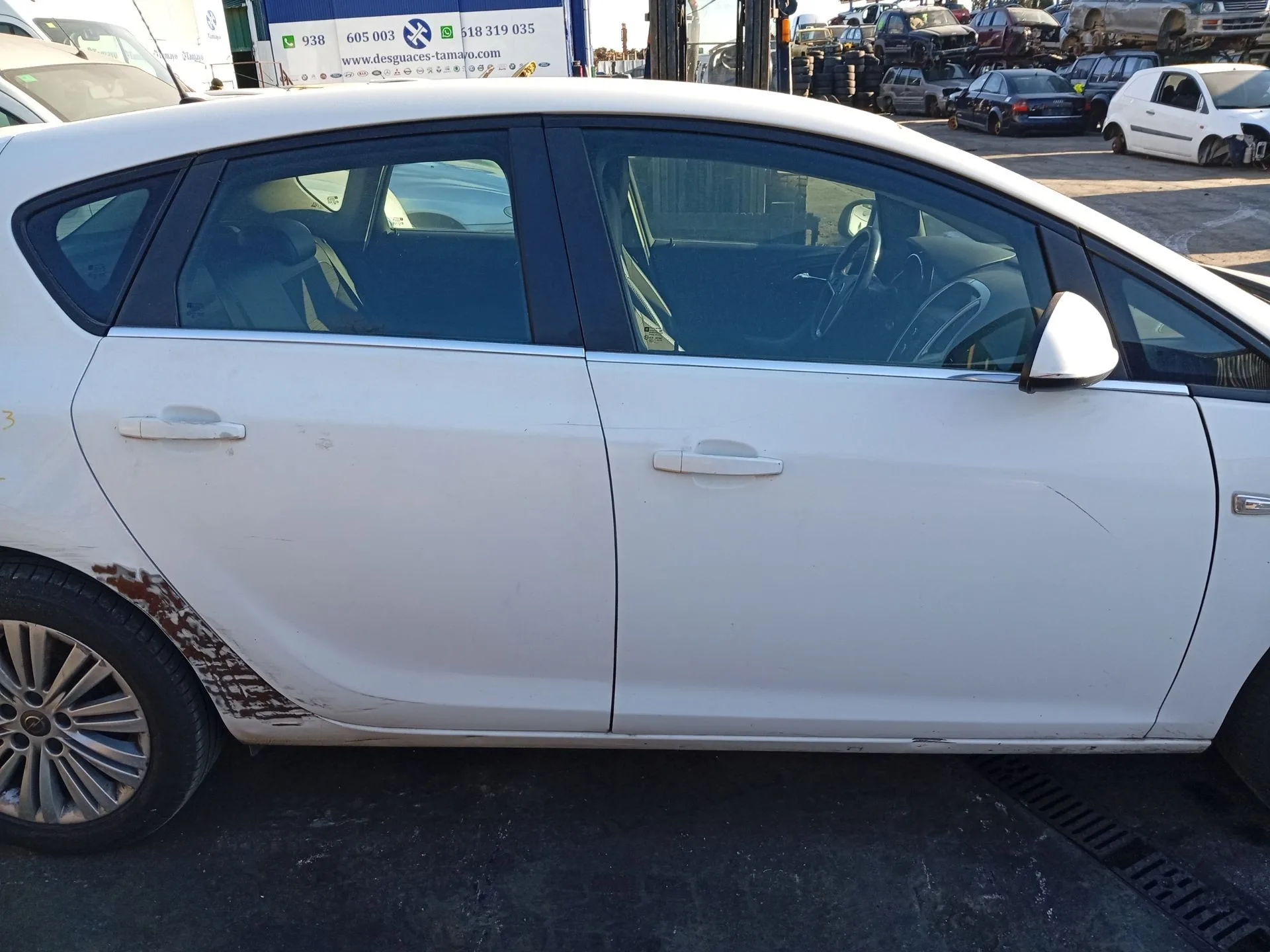 Puerta Trasera Derecha para Opel Astra J (P10)