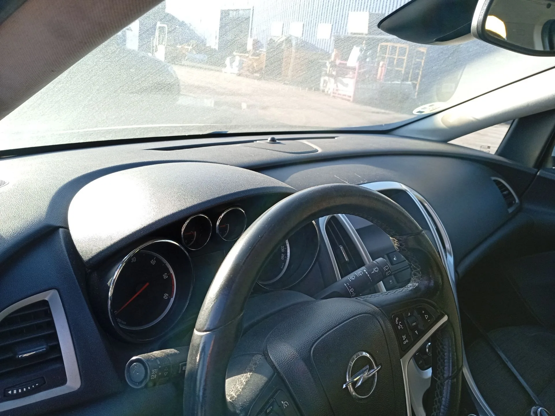 Salpicadero para Opel Astra J (P10)