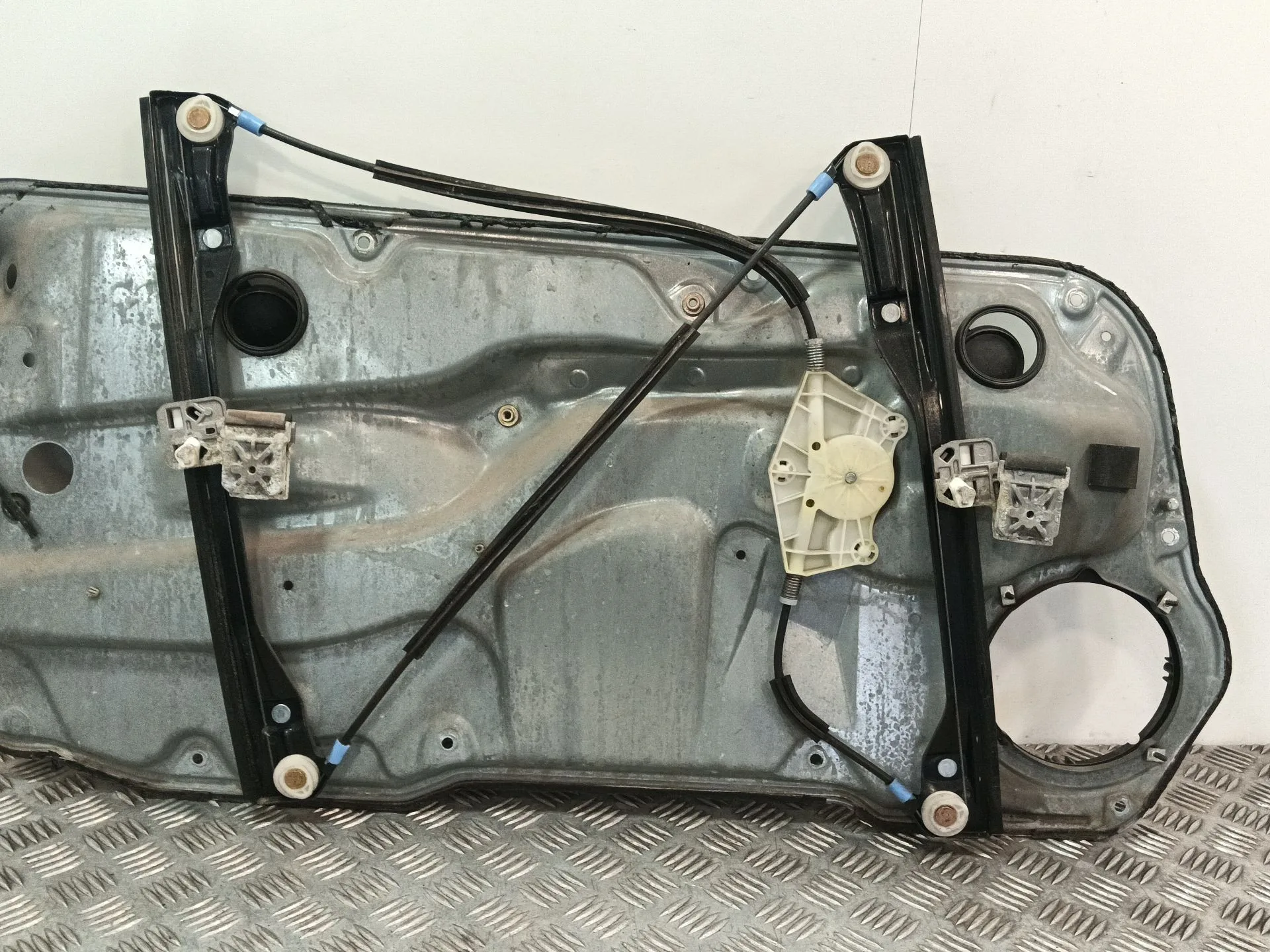 Elevalunas Delantero Derecho para Volkswagen Golf Iv (1J1)