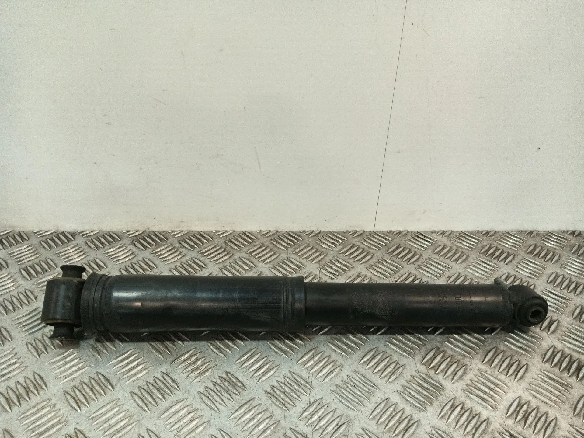 Amortiguador Trasero Derecho para Renault Scenic Iv (J9_)