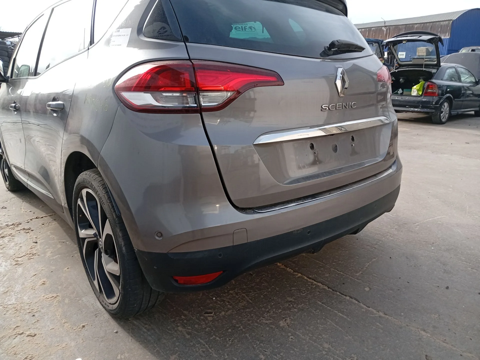 Paragolpes Trasero para Renault Scenic Iv (J9_)