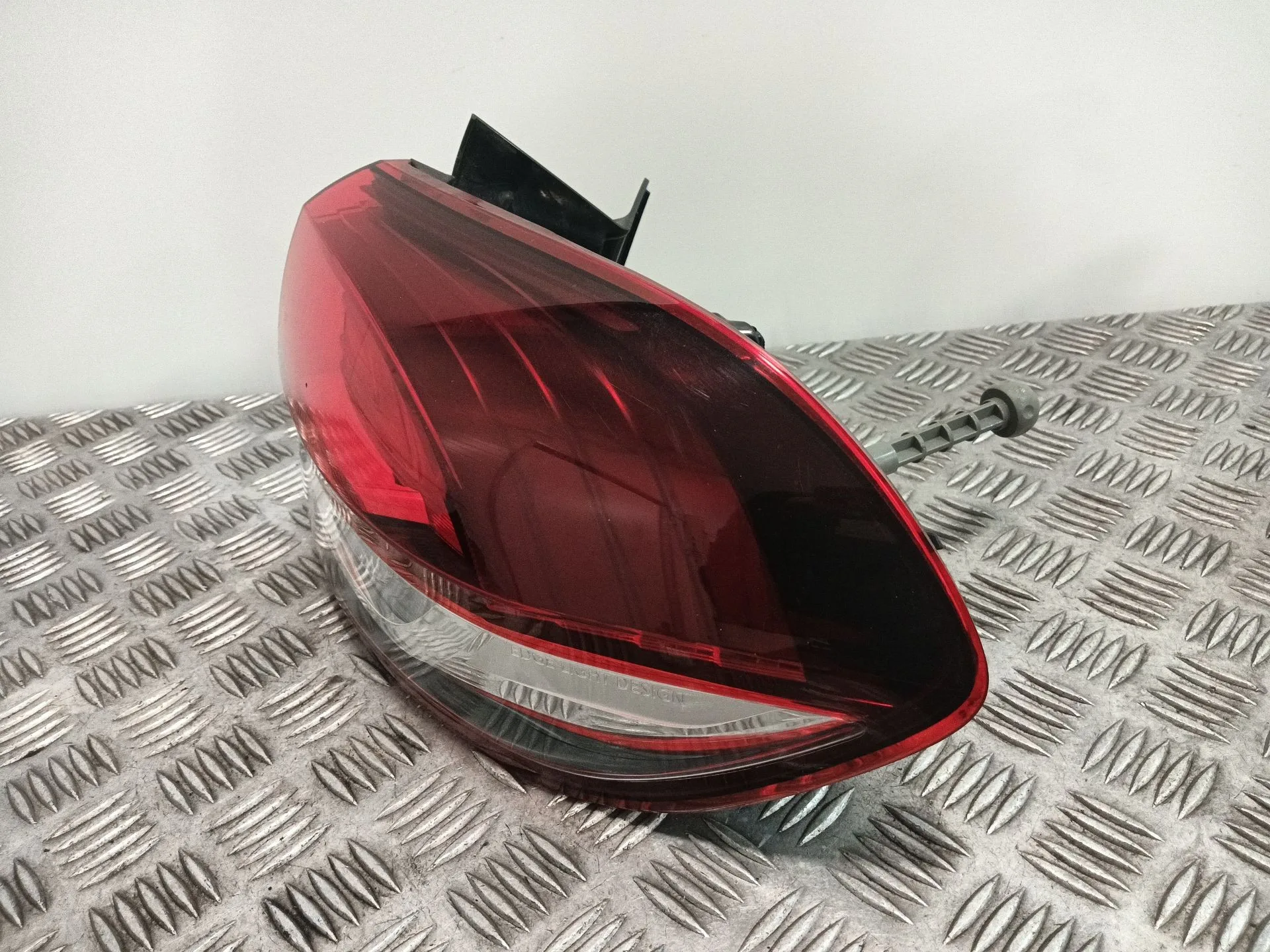 Piloto Trasero Derecho para Renault Scenic Iv (J9_)