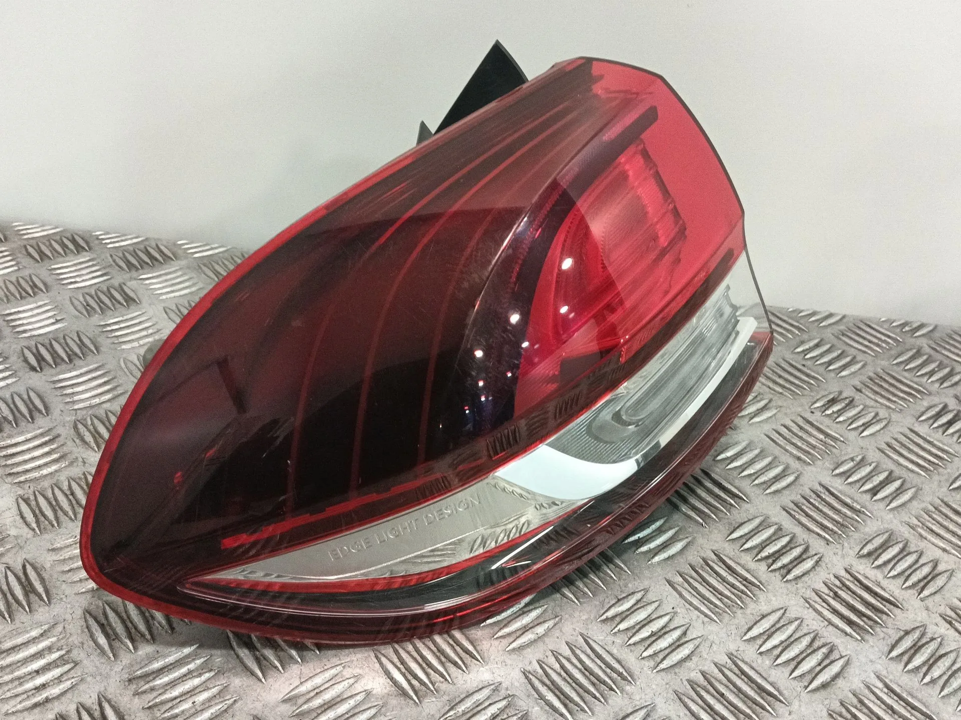Piloto Trasero Izquierdo para Renault Scenic Iv (J9_)