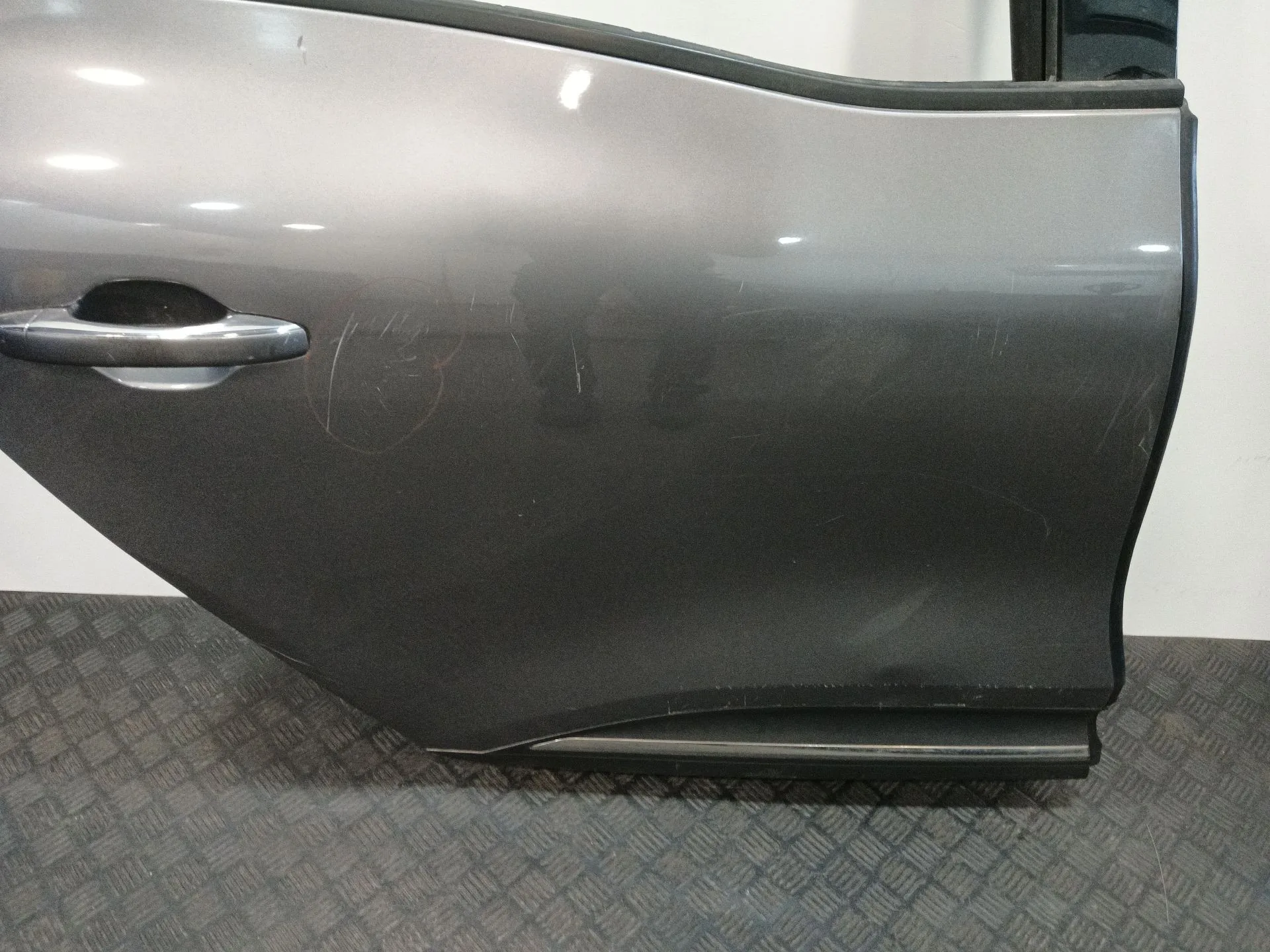 Puerta Trasera Derecha para Renault Scenic Iv (J9_)