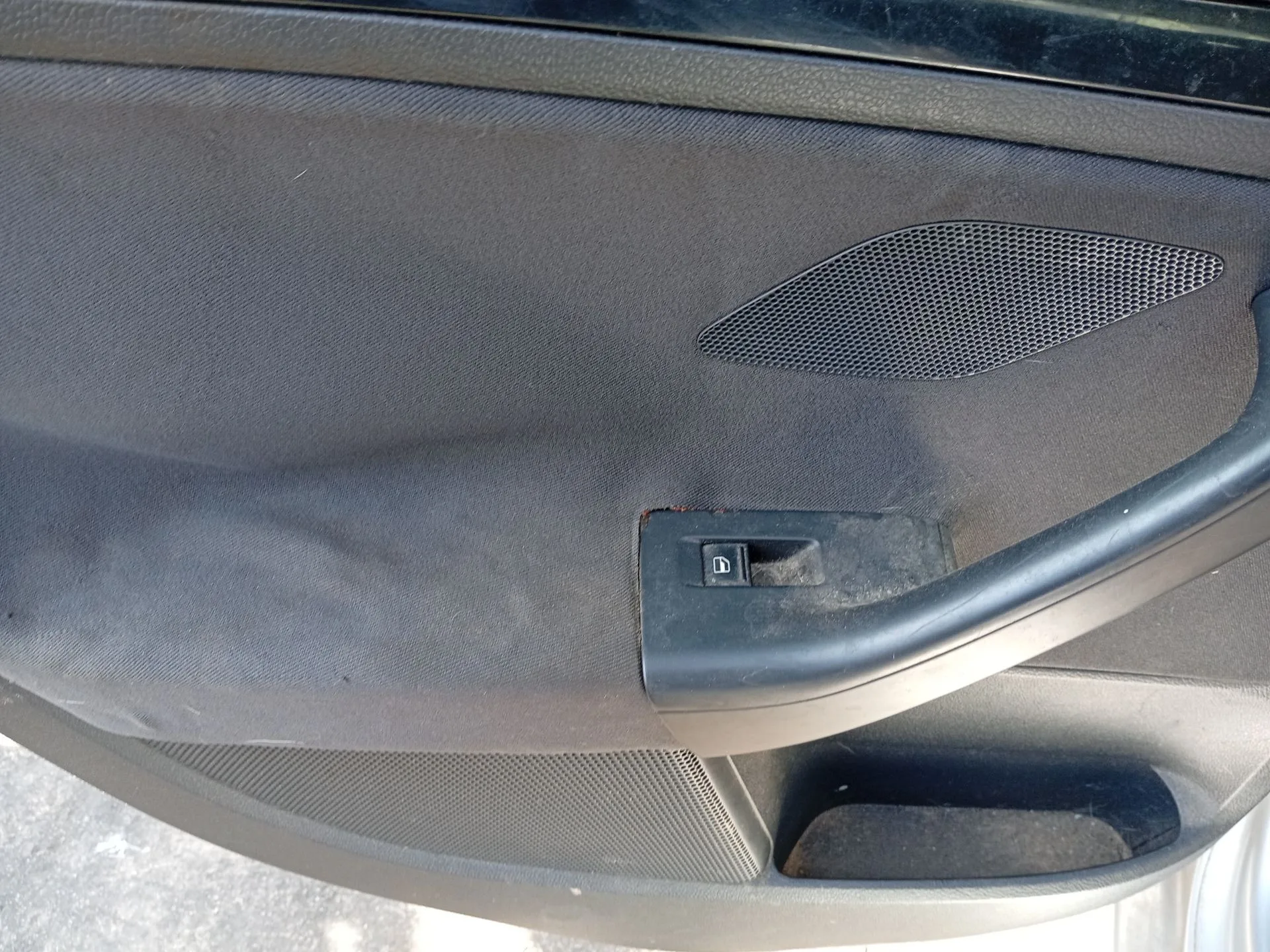 Mando Elevalunas Trasero Izquierdo para Volkswagen Golf V (1K1)