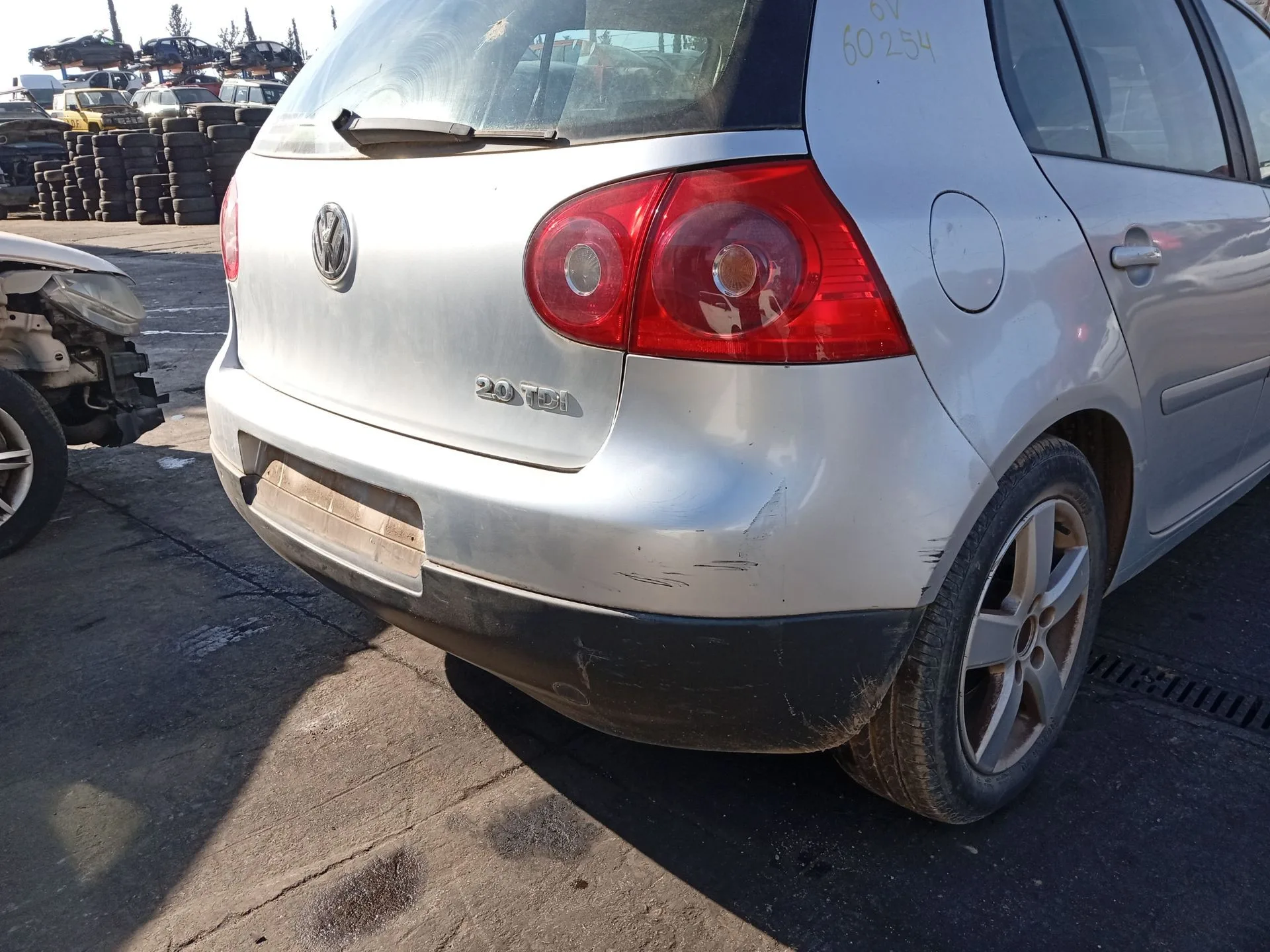 Paragolpes Trasero para Volkswagen Golf V (1K1)