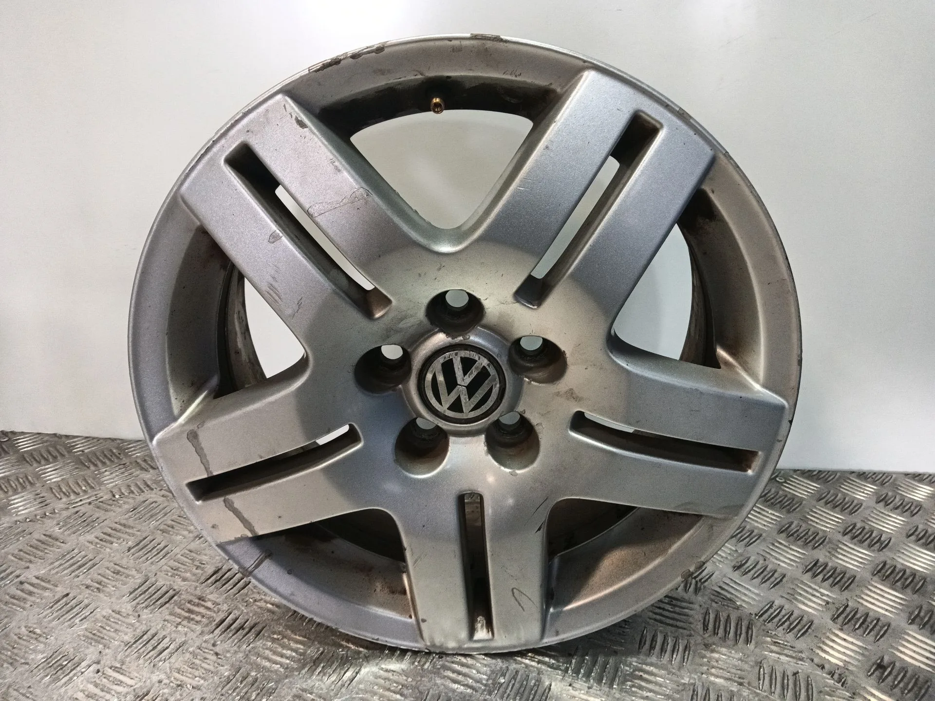 Llanta para Volkswagen Golf Iv (1J1)