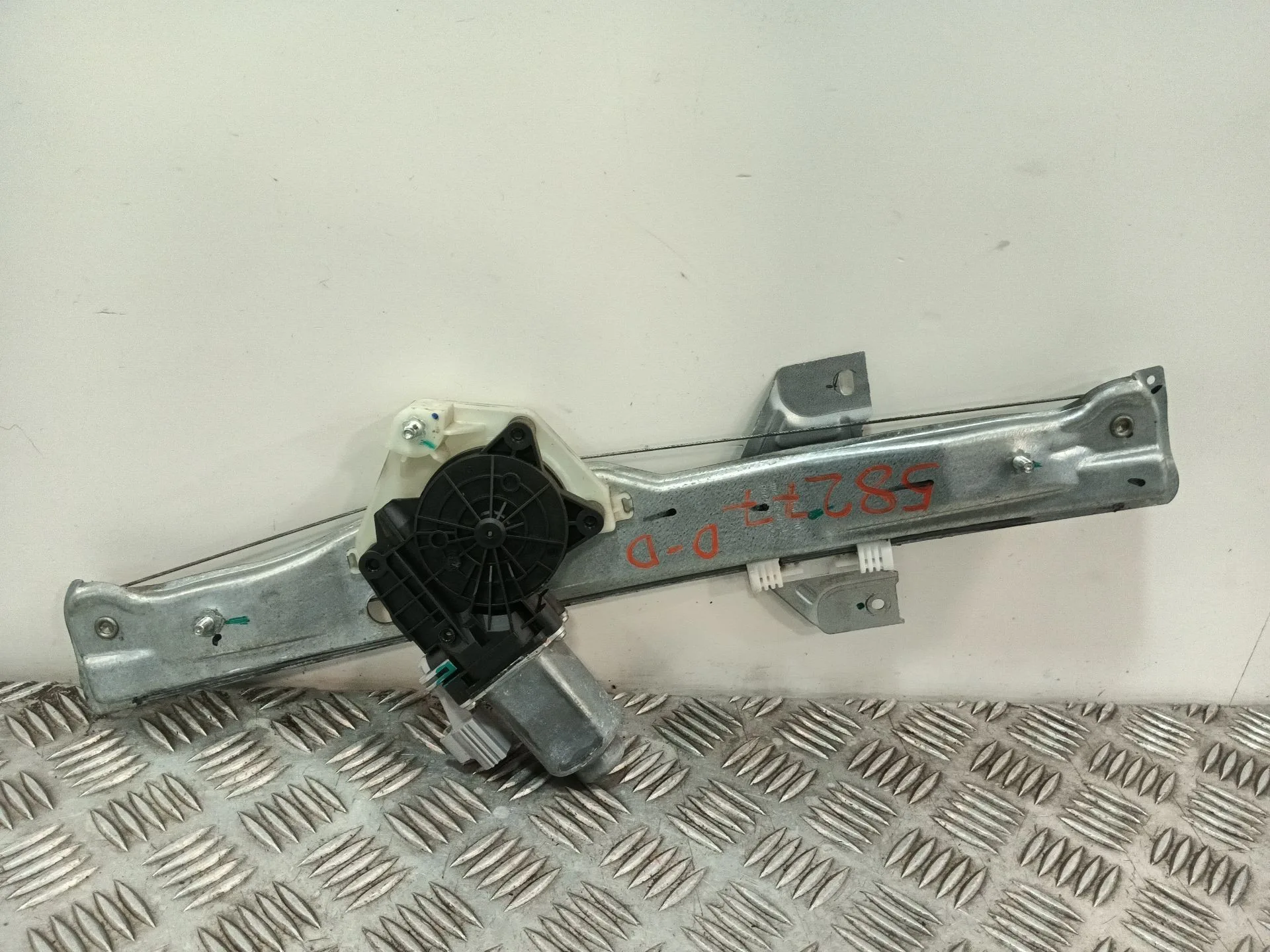 Elevalunas Delantero Derecho para Ford Ka+