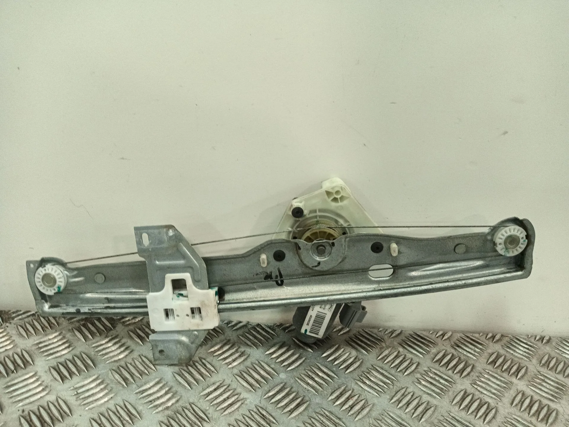 Elevalunas Delantero Derecho para Ford Ka+