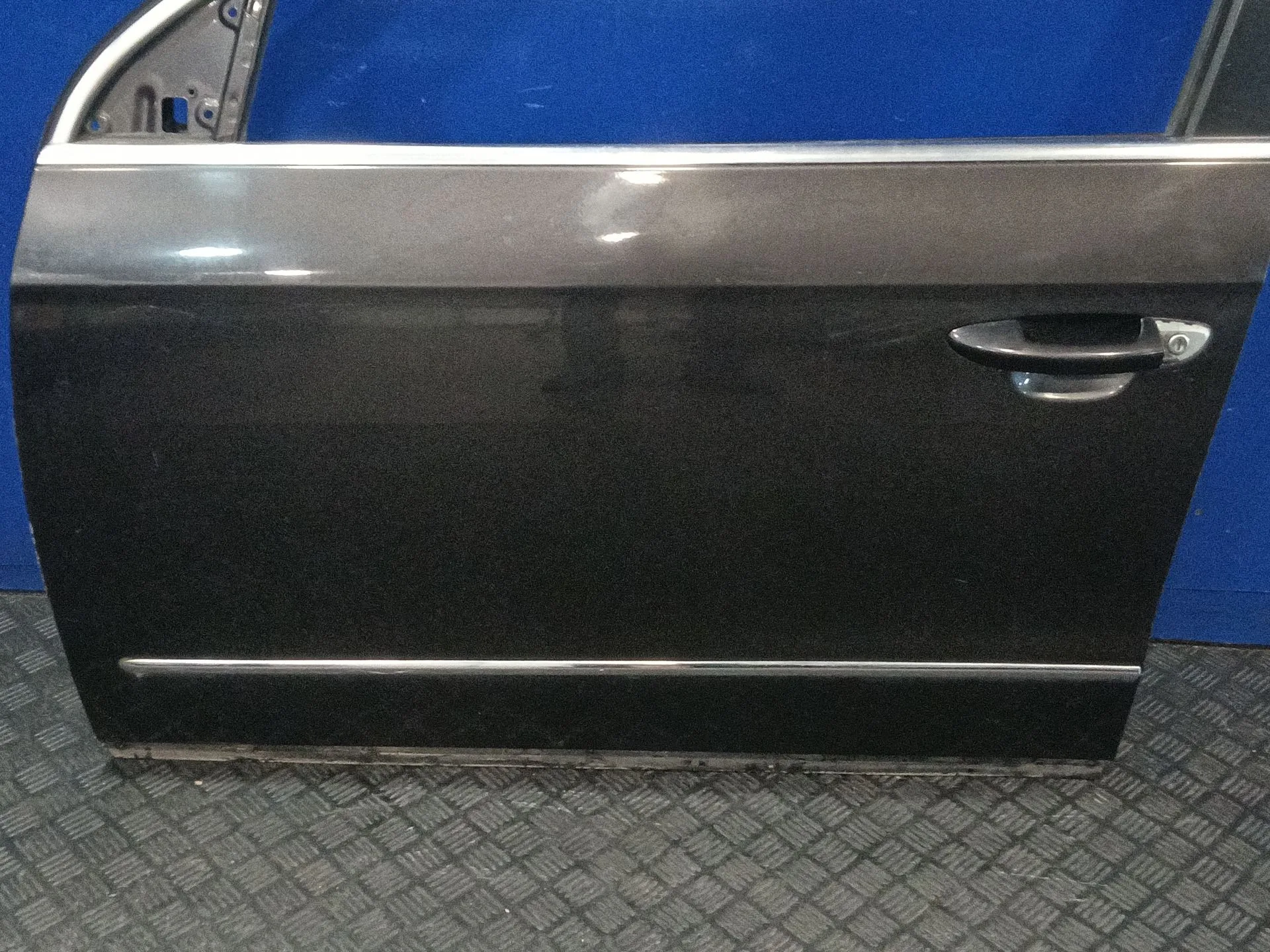 Puerta Delantera Izquierda para Volkswagen Passat Berlina (3C2)