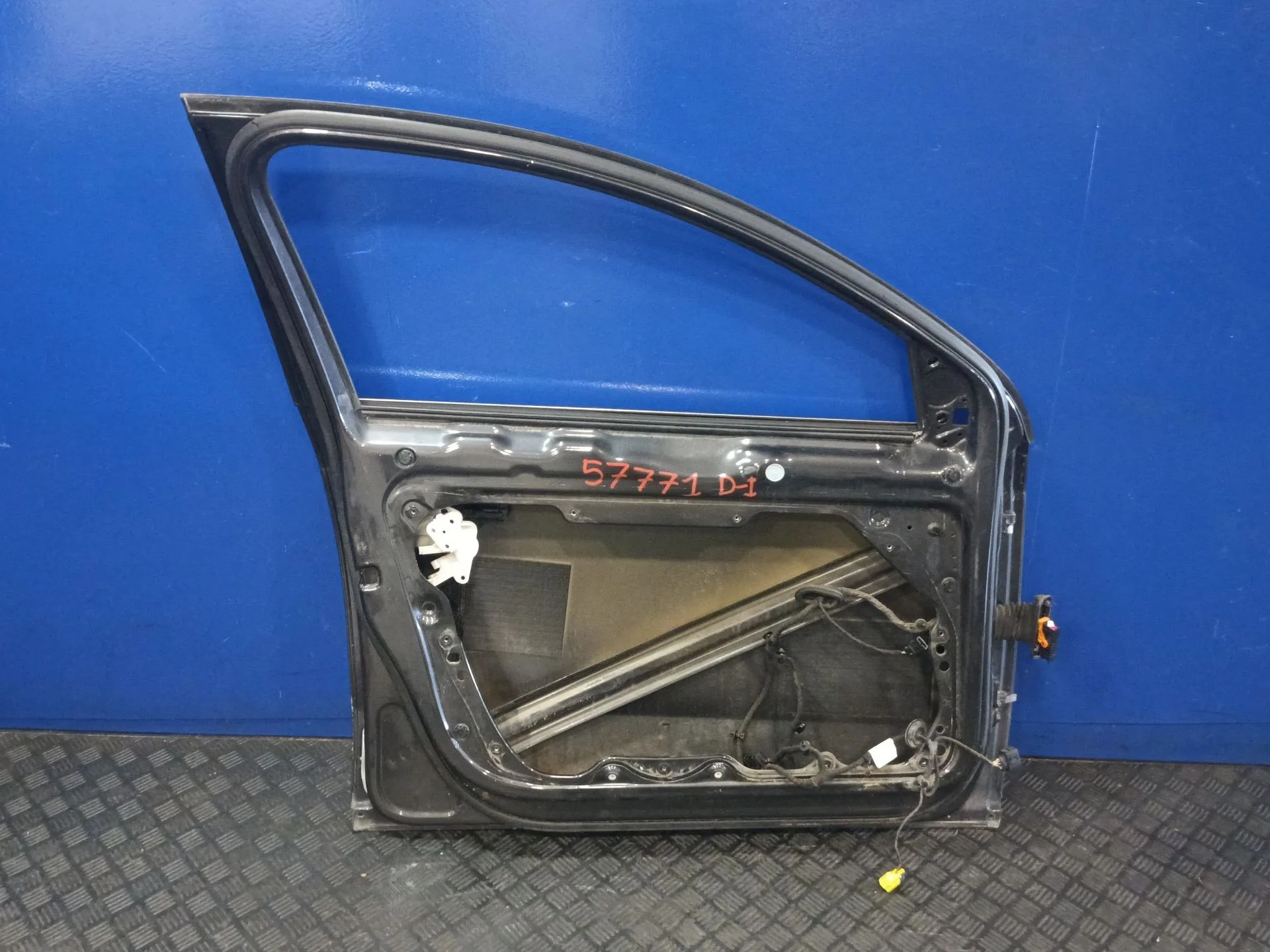 Puerta Delantera Izquierda para Volkswagen Passat Berlina (3C2)