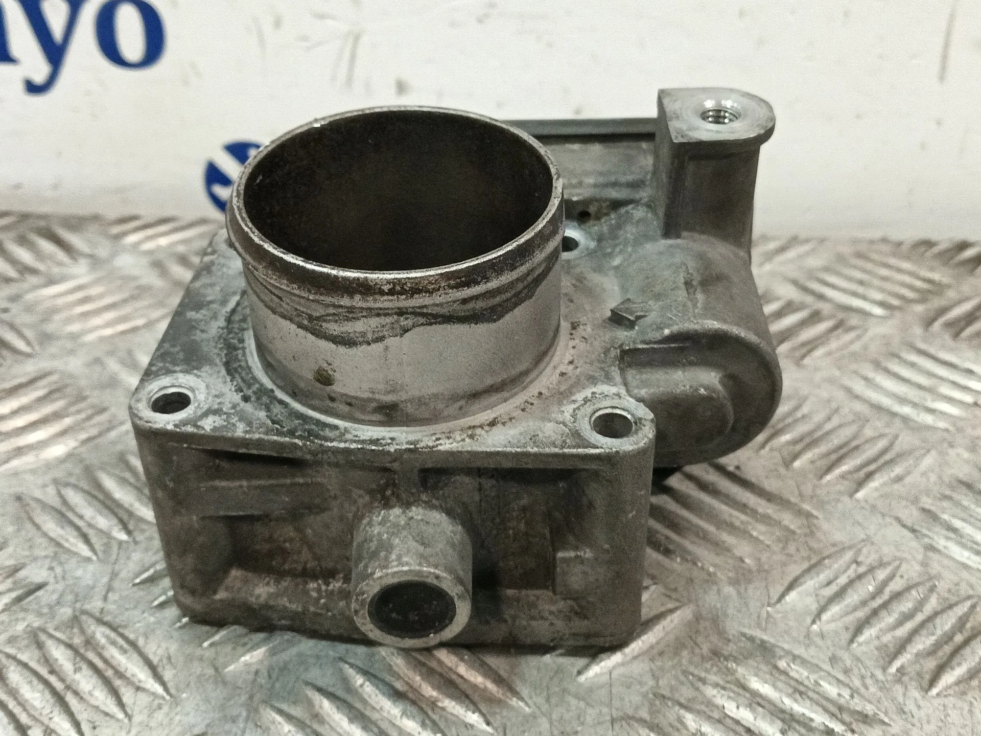 Caja Mariposa para Opel Astra H Gtc (A04)