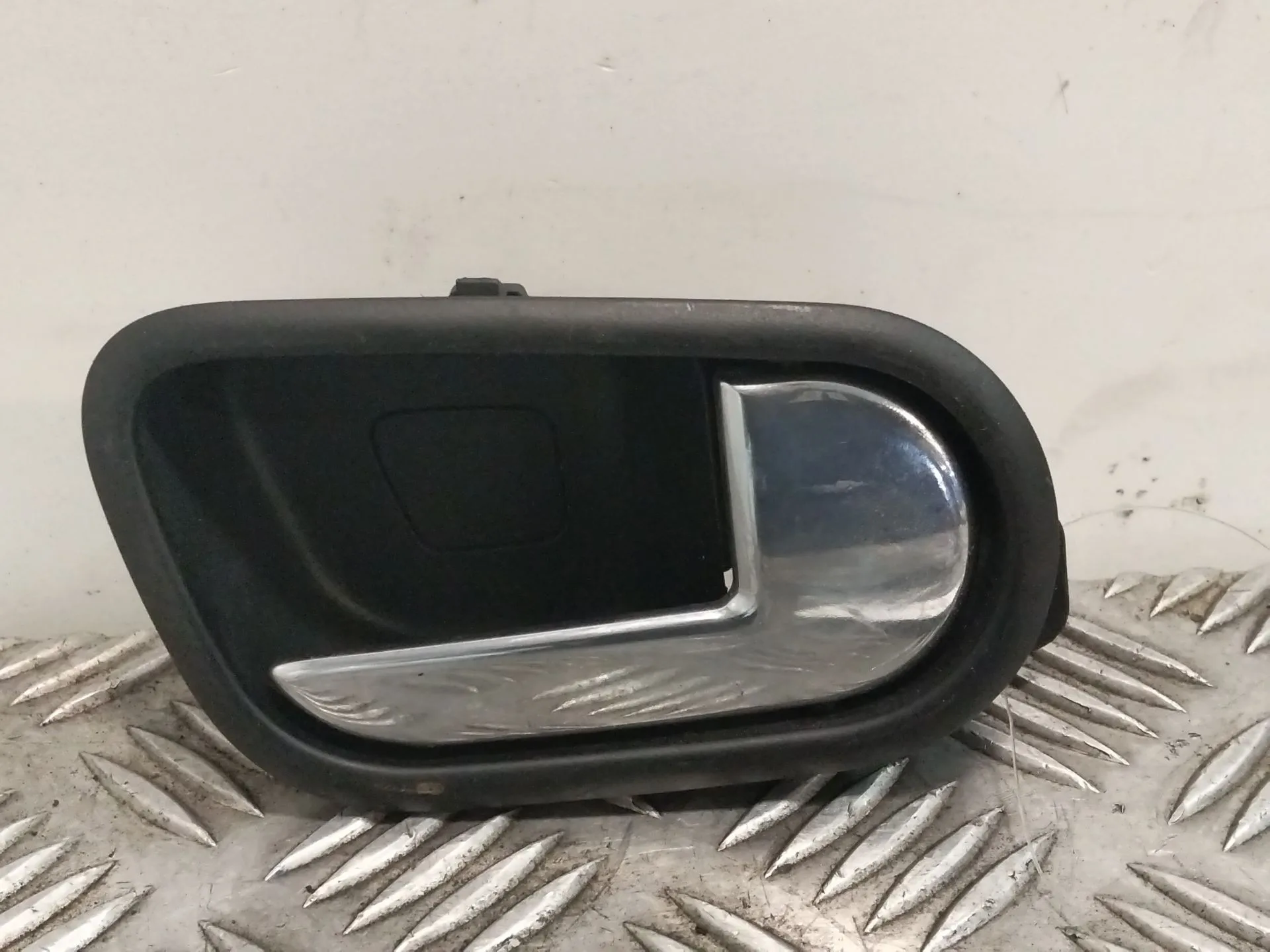 Maneta Interior Delantera Derecha para Ford Ka+