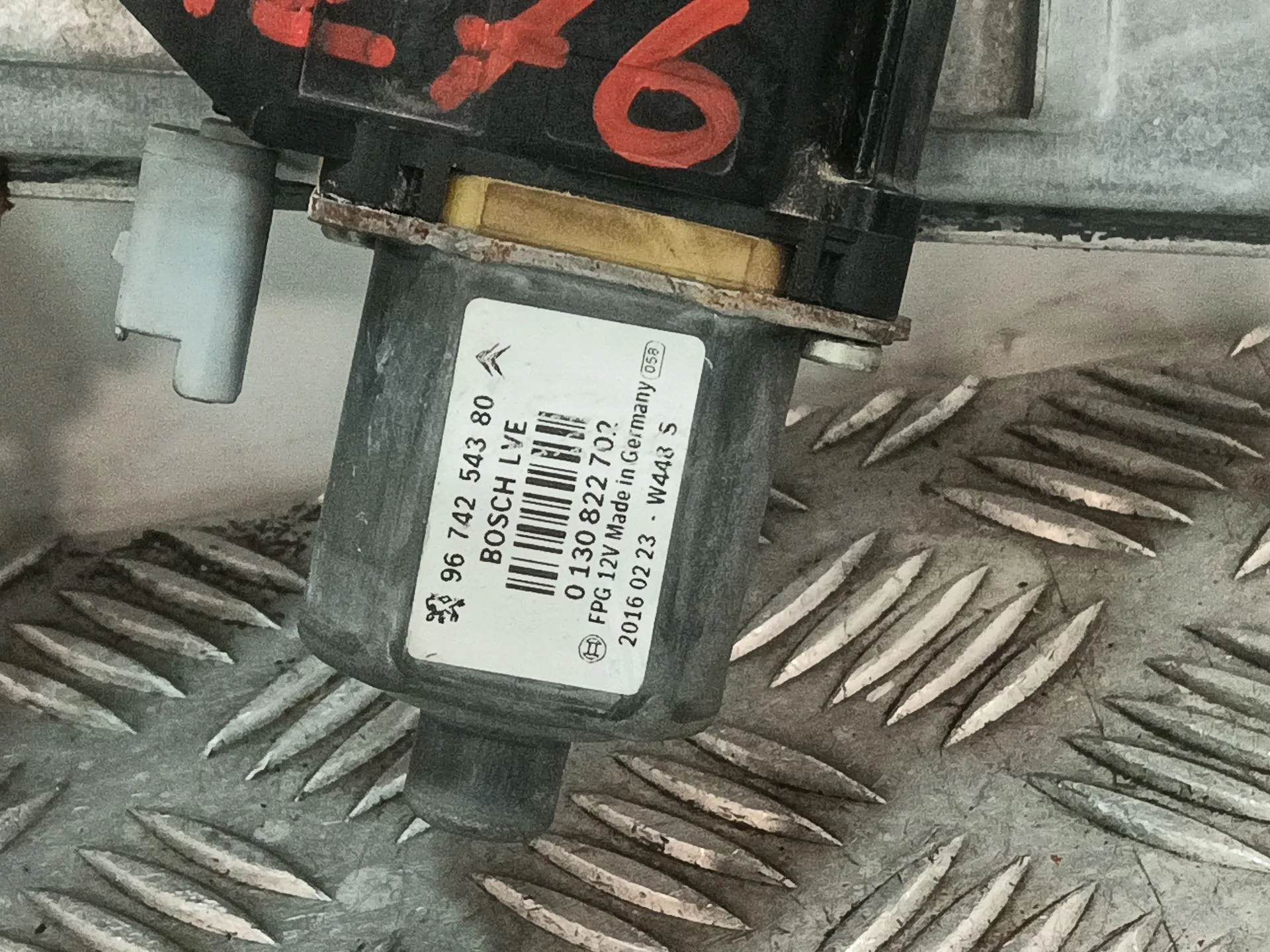 Elevalunas Delantero Derecho para Peugeot 208 I (Ca_, Cc_)