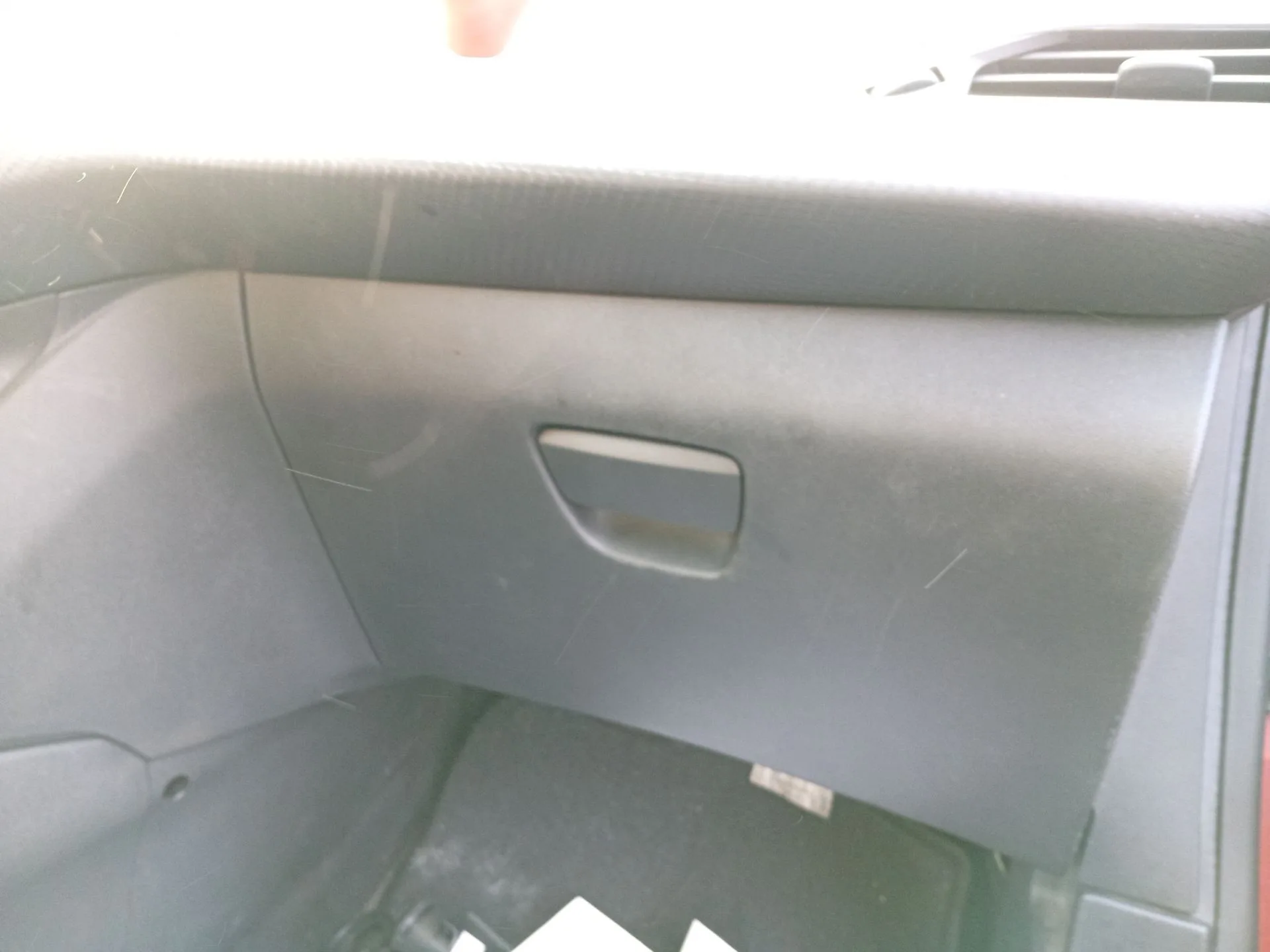 Guantera para Peugeot 208 I (Ca_, Cc_)