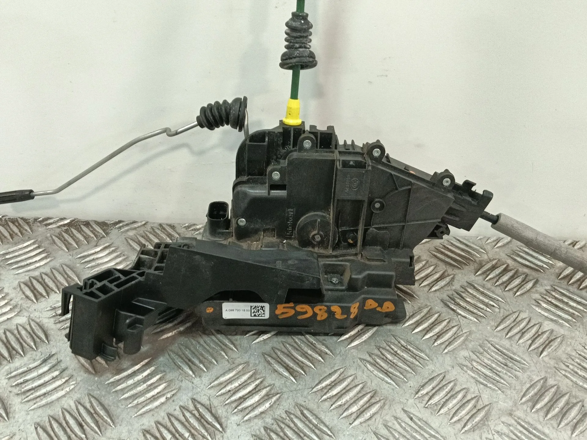 Cerradura Puerta Delantera Derecha para Mercedes-Benz Clase C (W205)