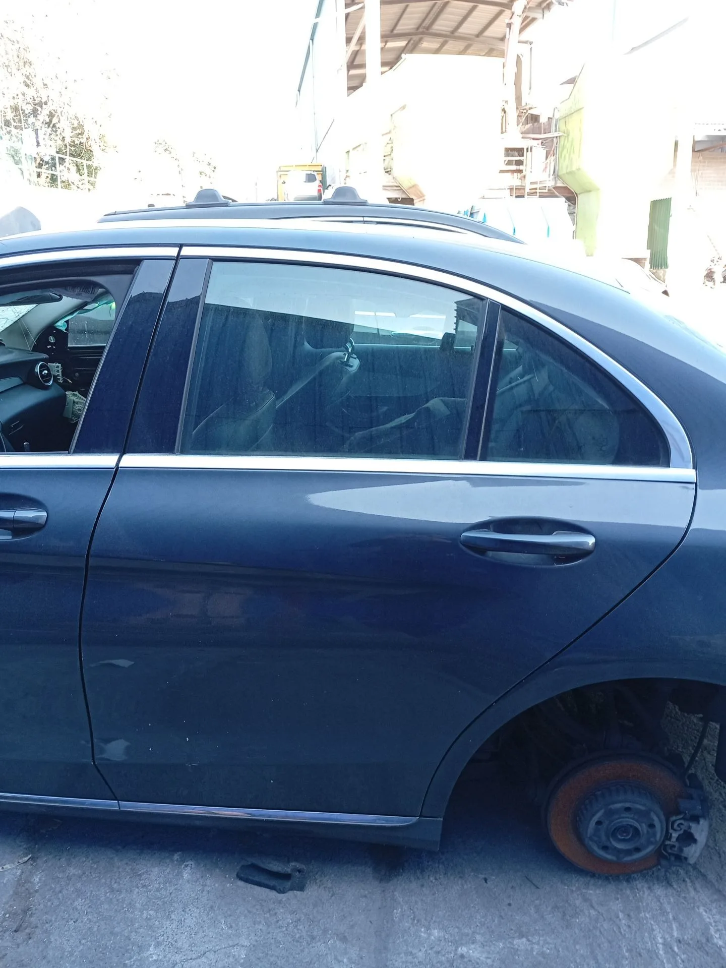 Puerta Trasera Izquierda para Mercedes-Benz Clase C (W205)