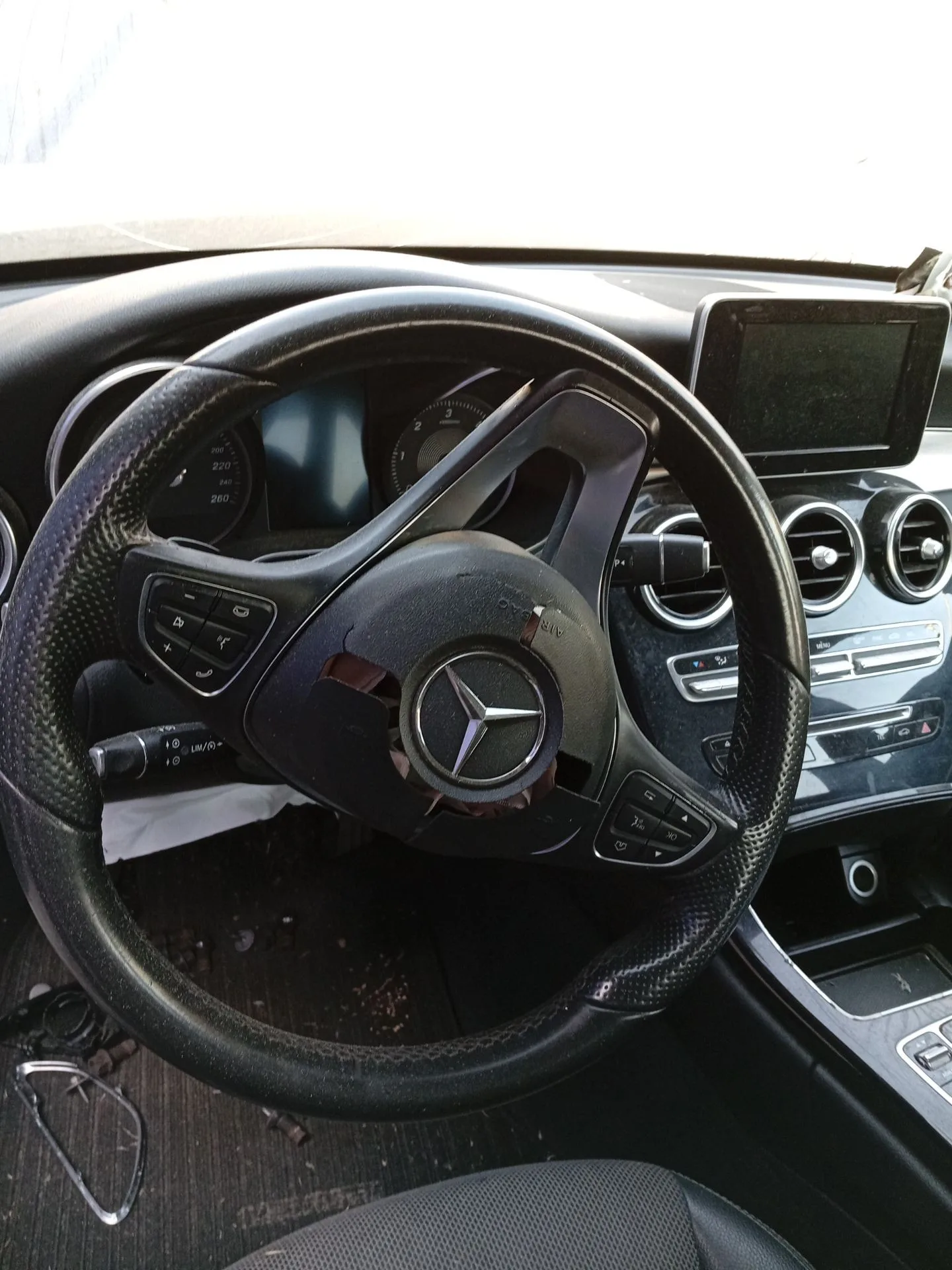 Volante para Mercedes-Benz Clase C (W205)
