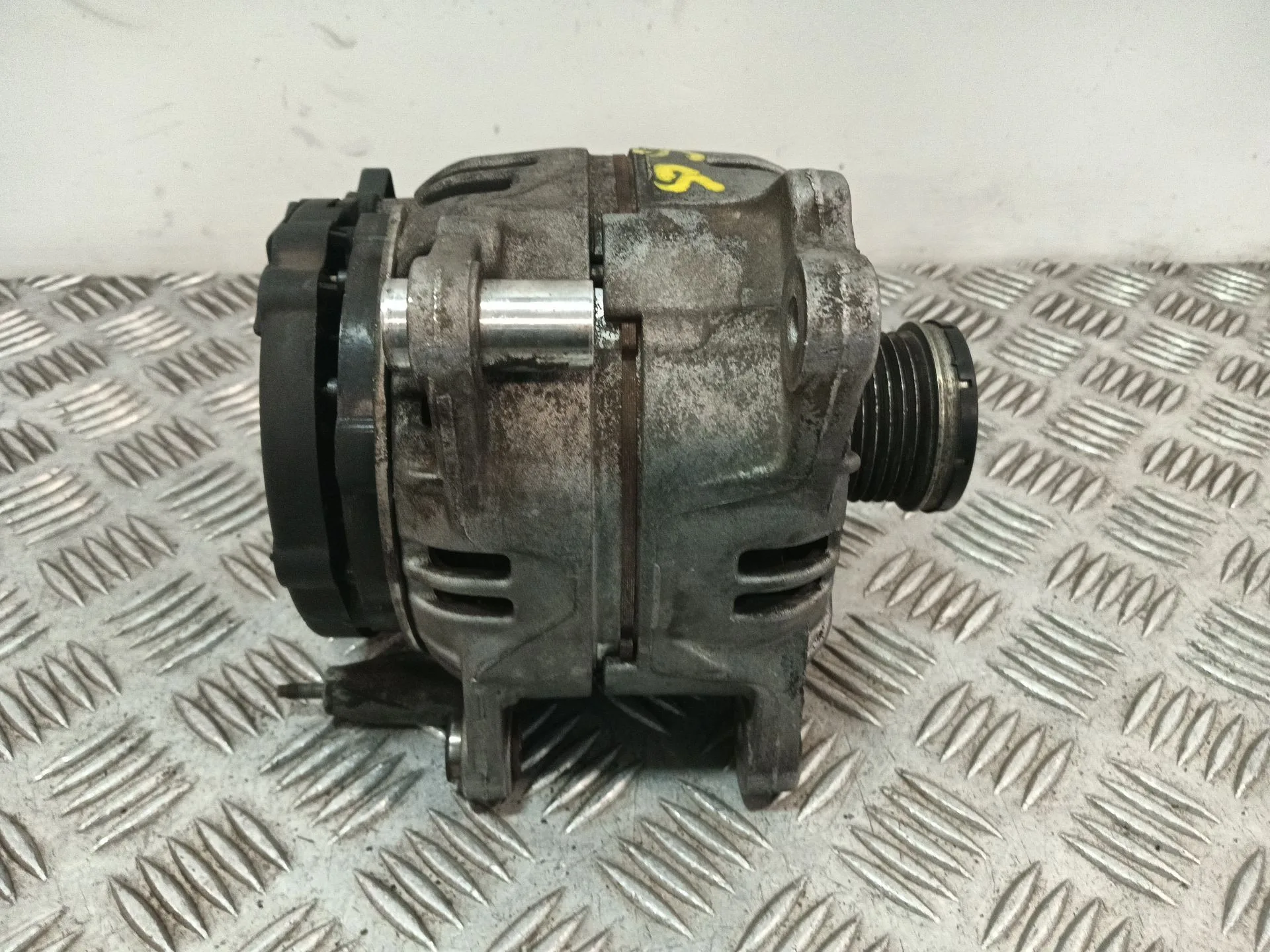 Alternador para Volkswagen Eos (1F7, 1F8)