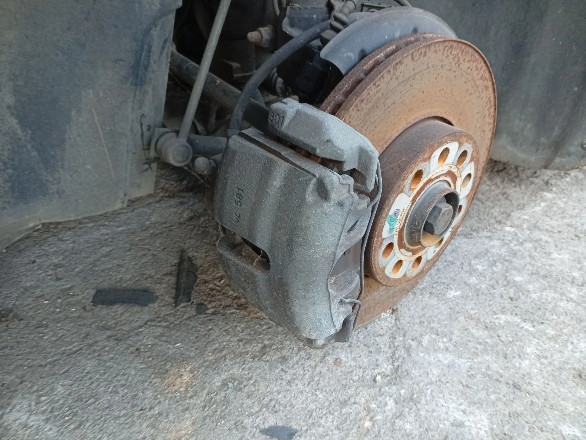 Pinza Freno Delantera Izquierda para Volkswagen Eos (1F7, 1F8)