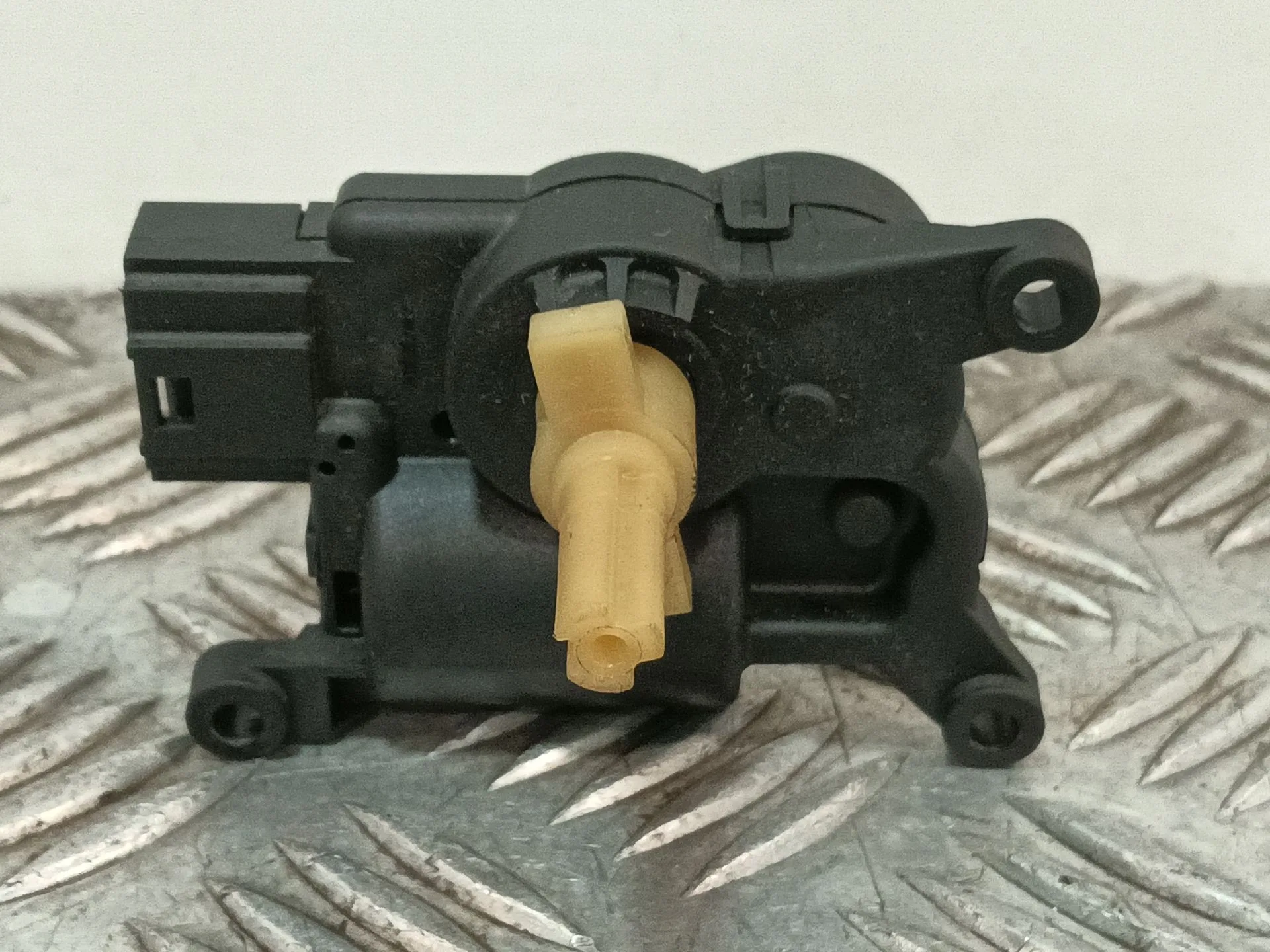 Motor Apertura Trampillas Climatizador para Seat Ibiza V (Kj1, Kjg)